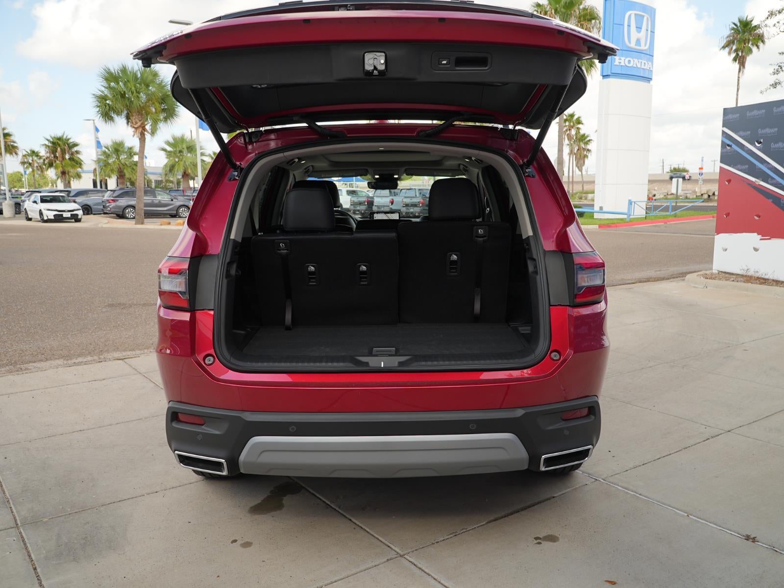 2025 Honda Pilot Touring