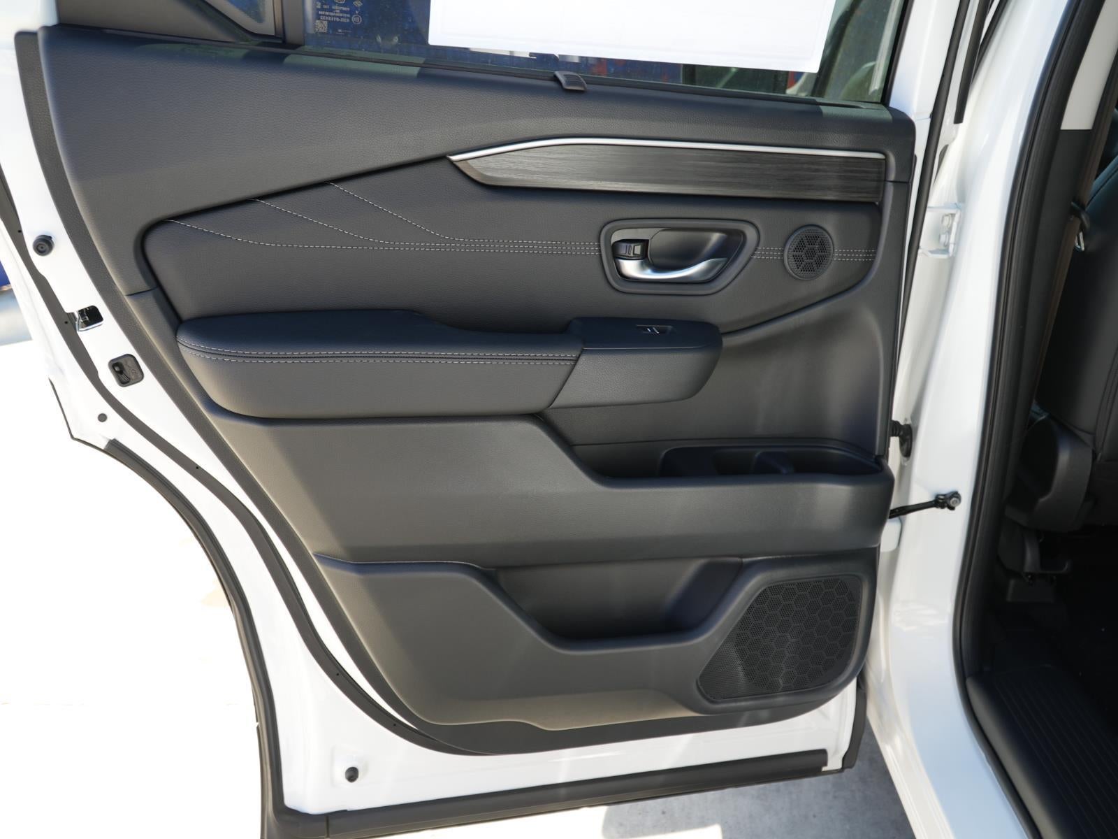 2026 Honda Pilot Touring Blackout