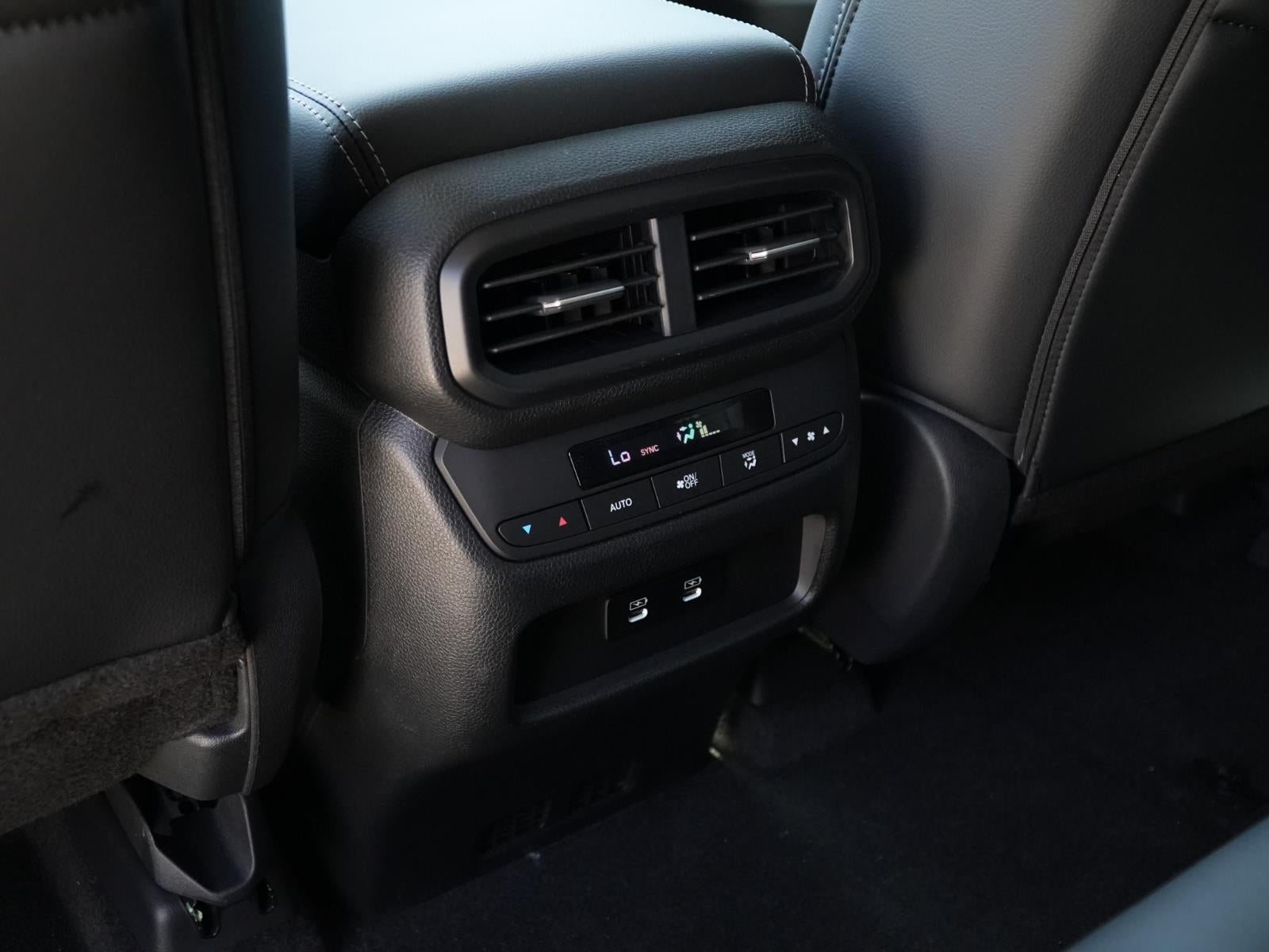 2026 Honda Pilot Touring Blackout