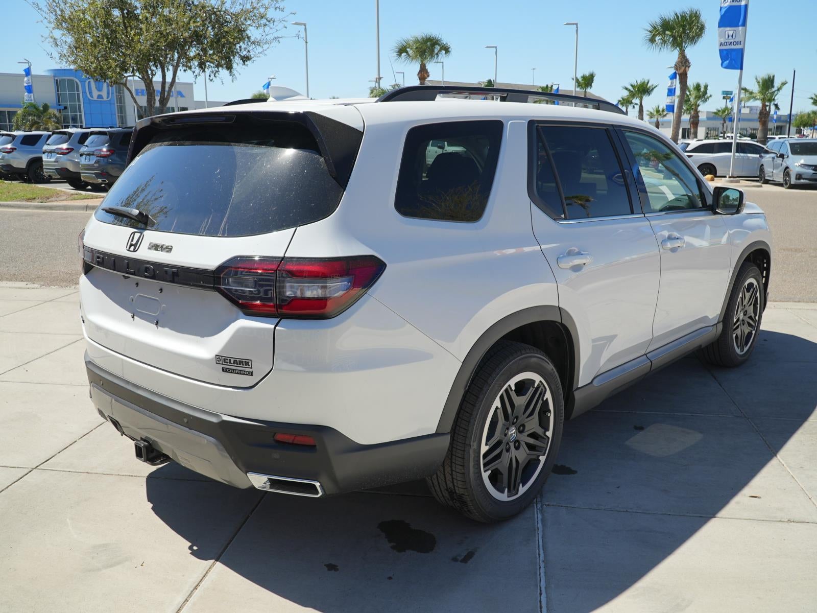 2026 Honda Pilot Touring Blackout