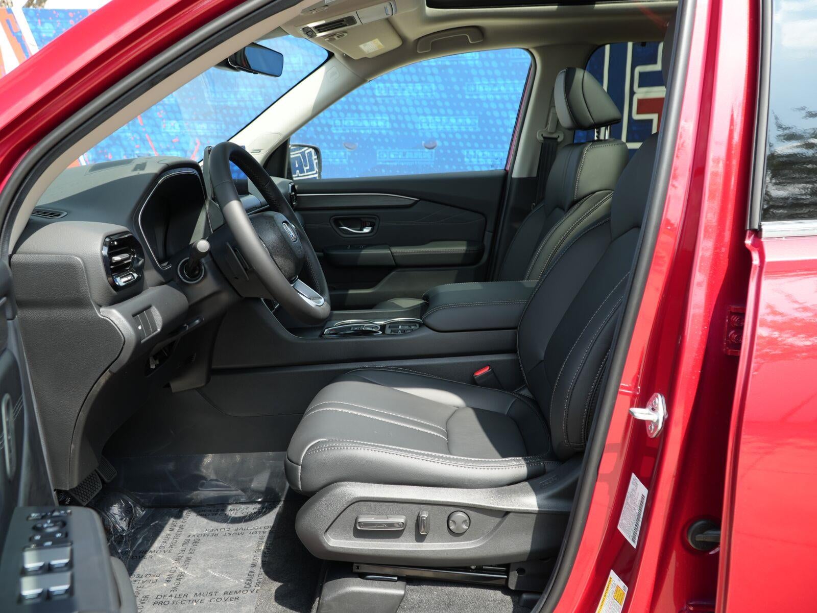 2026 Honda Pilot Touring Blackout