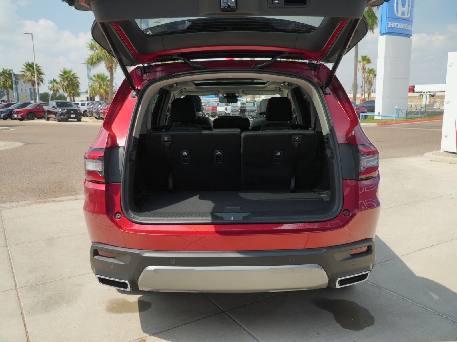 2026 Honda Pilot Touring Blackout