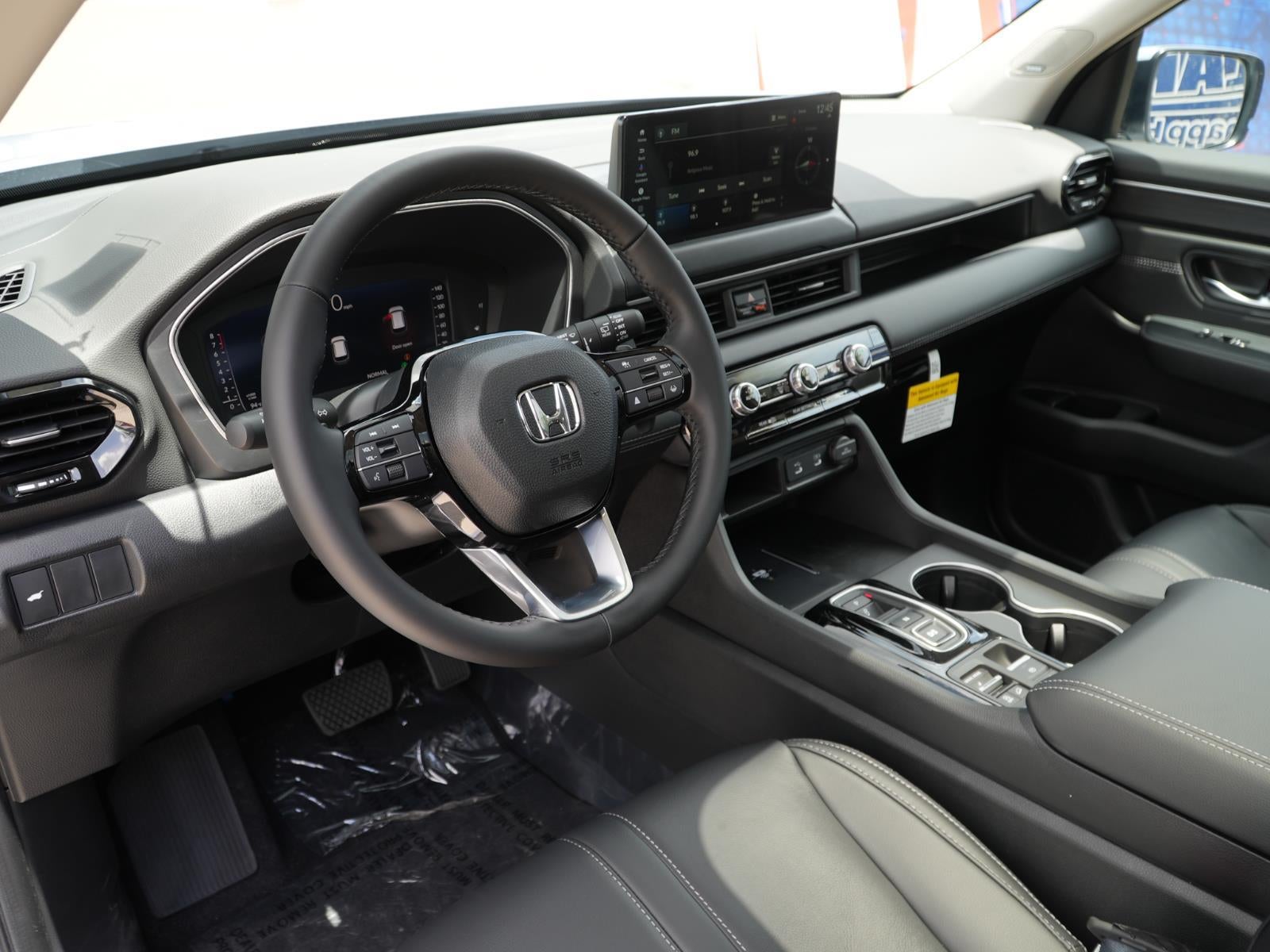 2026 Honda Pilot Touring Blackout