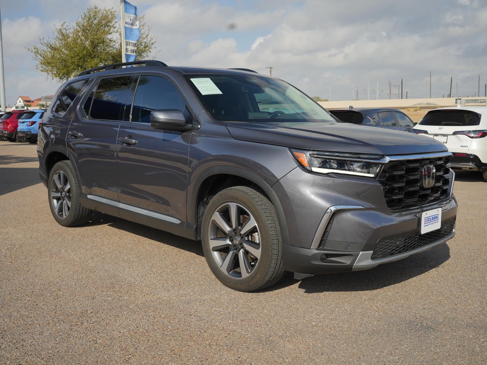 2025 Honda Pilot Touring