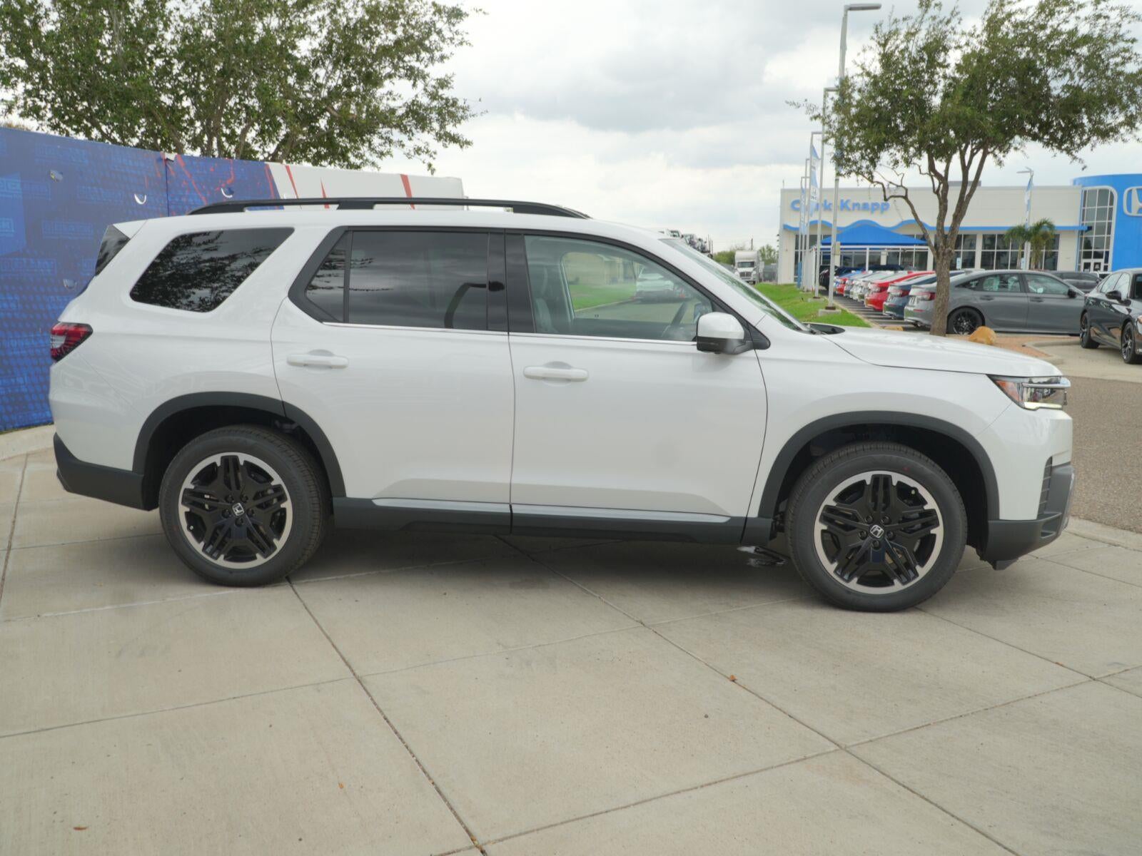 2026 Honda Pilot Touring Blackout