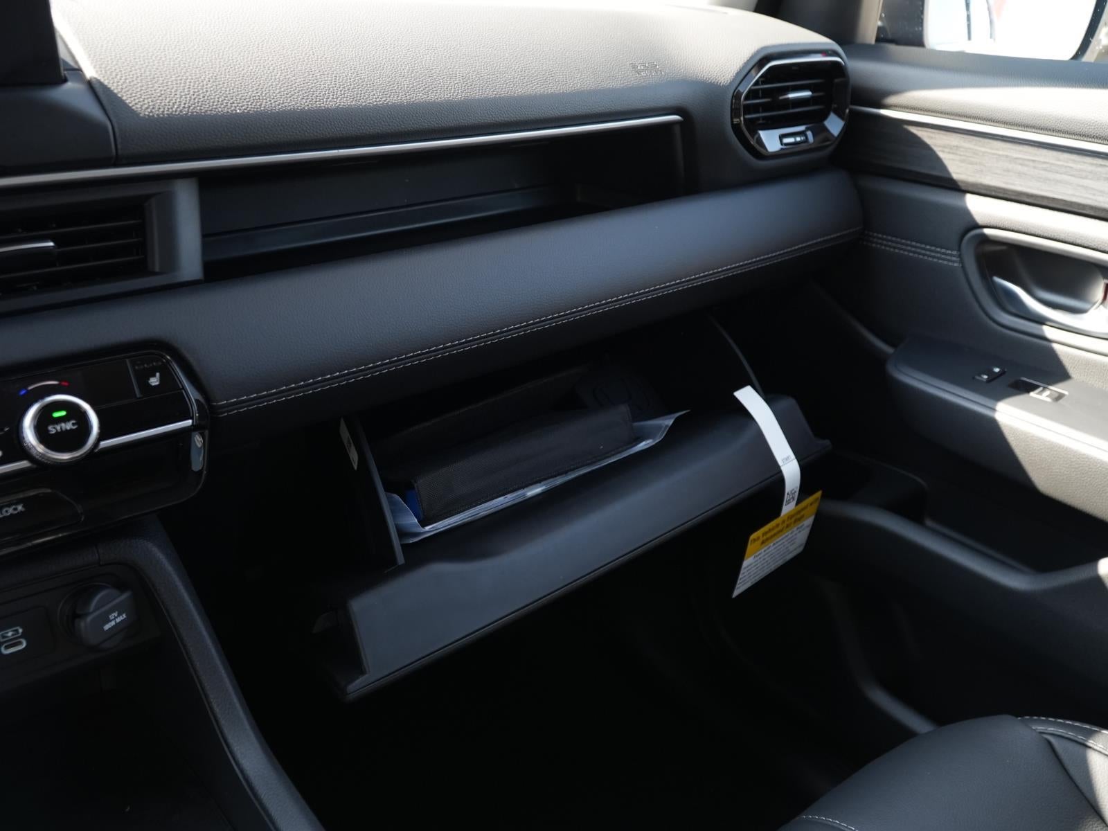 2026 Honda PILOT Touring Blackout