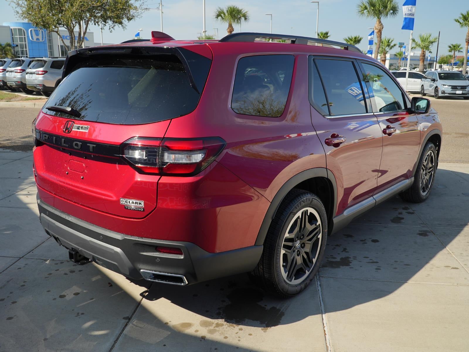 2026 Honda PILOT Touring Blackout