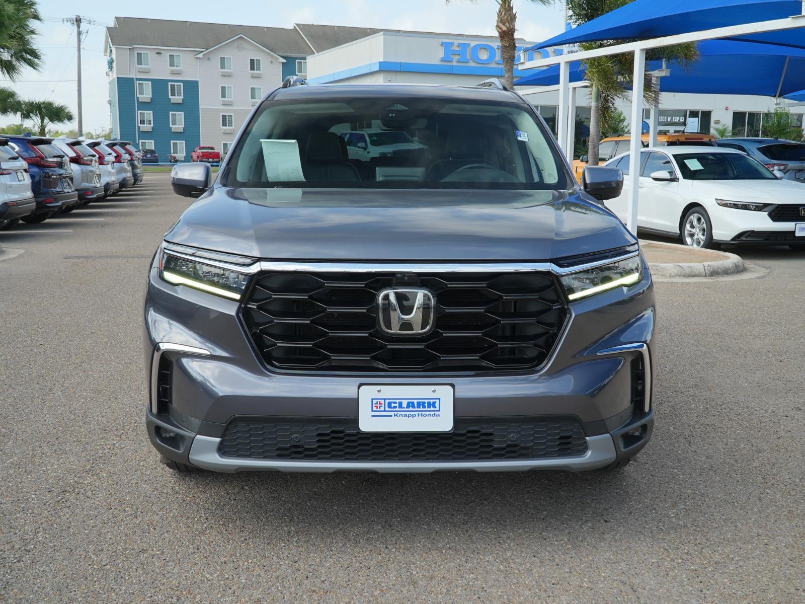 2023 Honda Pilot Elite