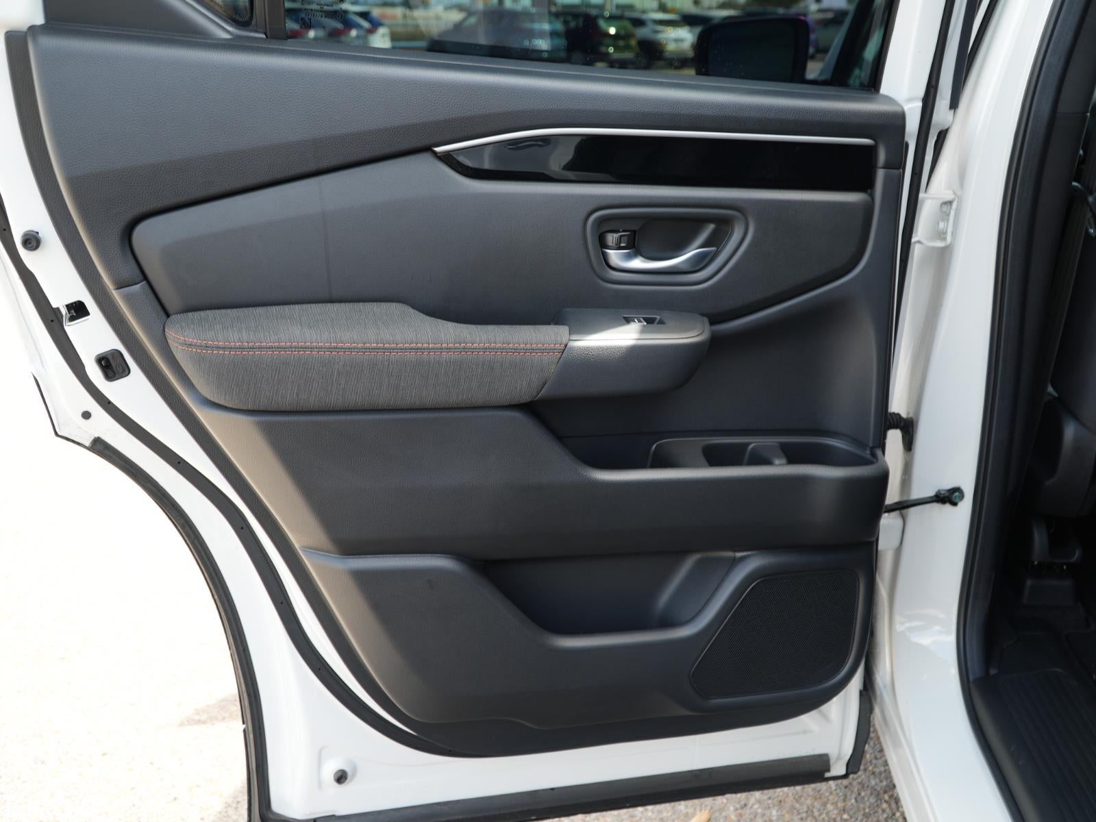 2025 Honda Pilot Sport