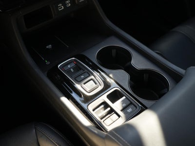 2023 Honda Pilot EX-L w/Rear Captain's Chairs