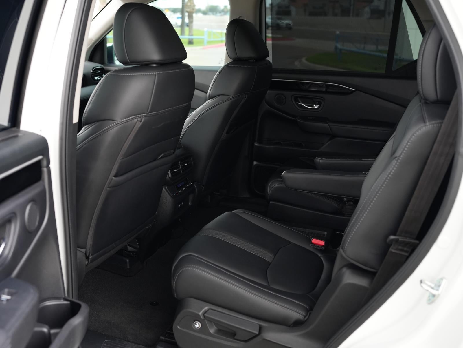 2023 Honda Pilot EX-L 7 Passenger