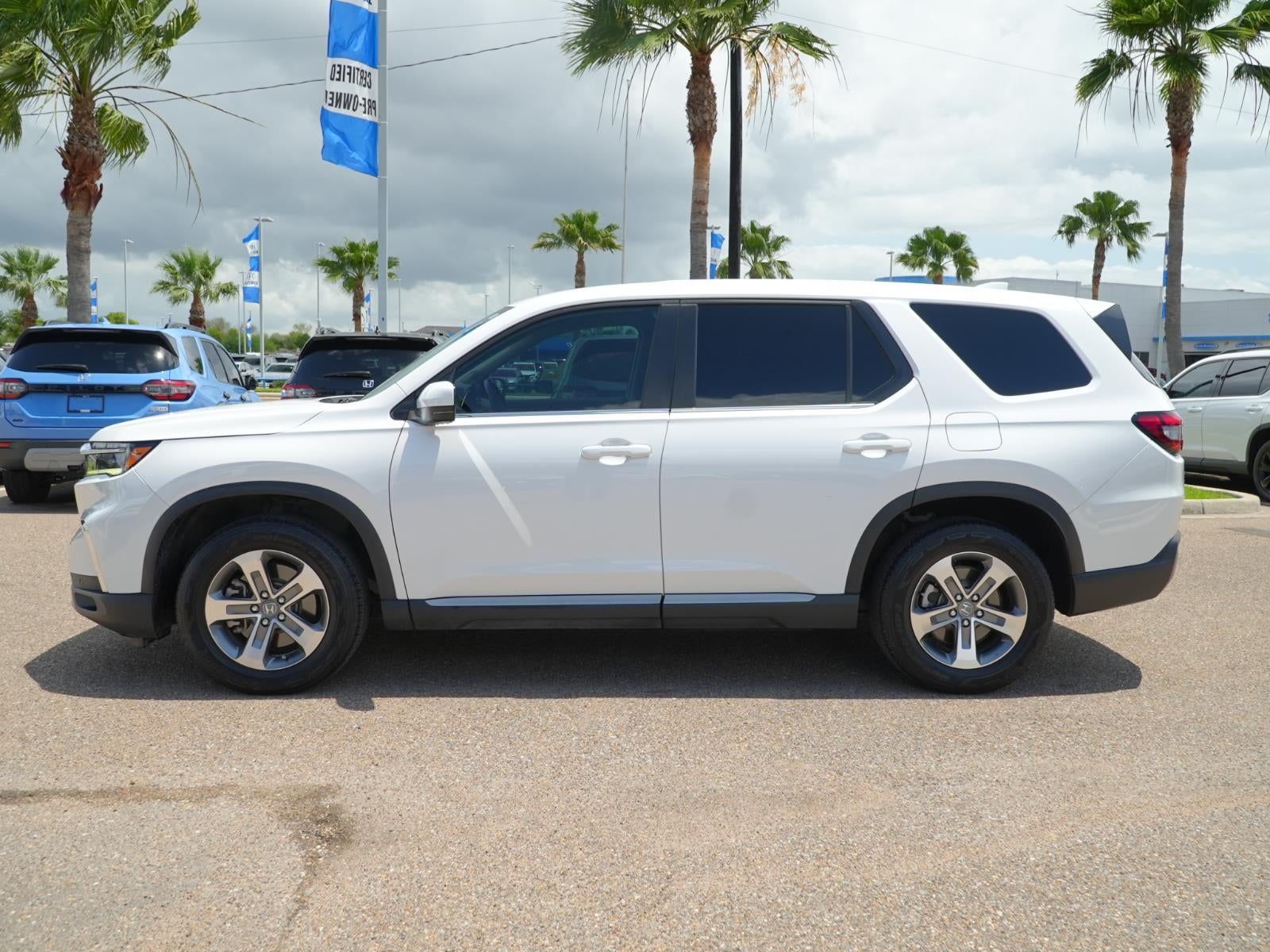 2023 Honda Pilot EX-L 7 Passenger