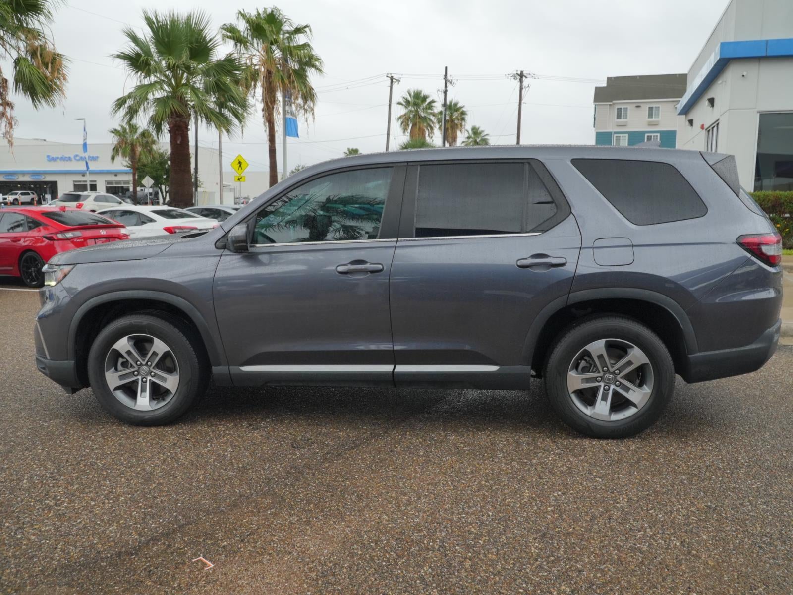 2024 Honda Pilot EX-L - Photo 8