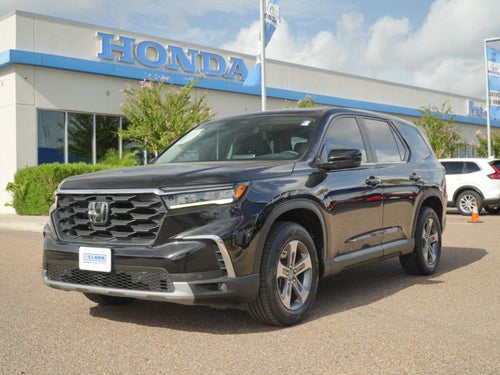 2023 Honda Pilot EX-L w/Rear Captain's Chairs