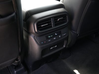 2023 Honda Pilot EX-L w/Rear Captain's Chairs