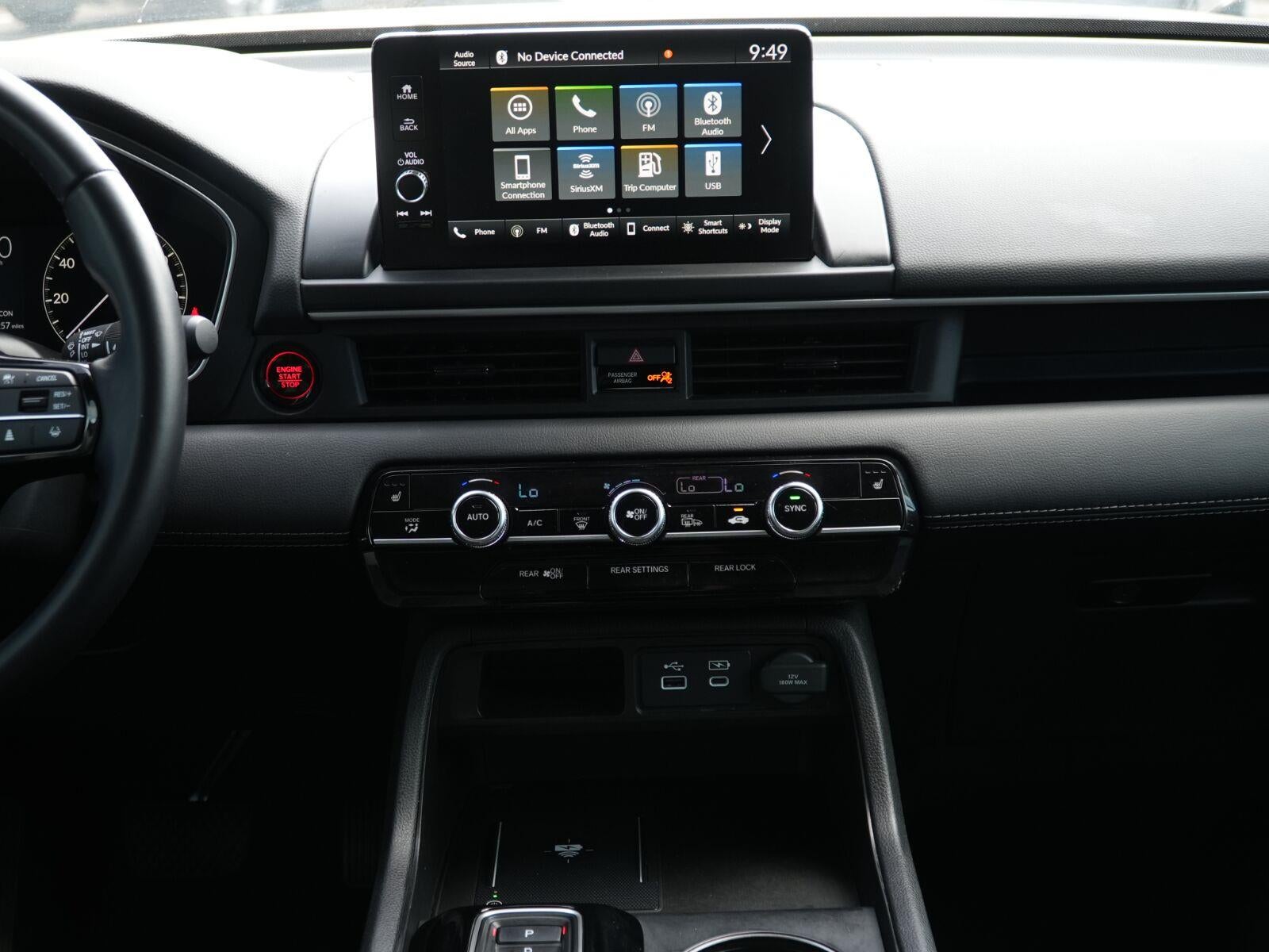 2023 Honda Pilot EX-L w/Rear Captain's Chairs