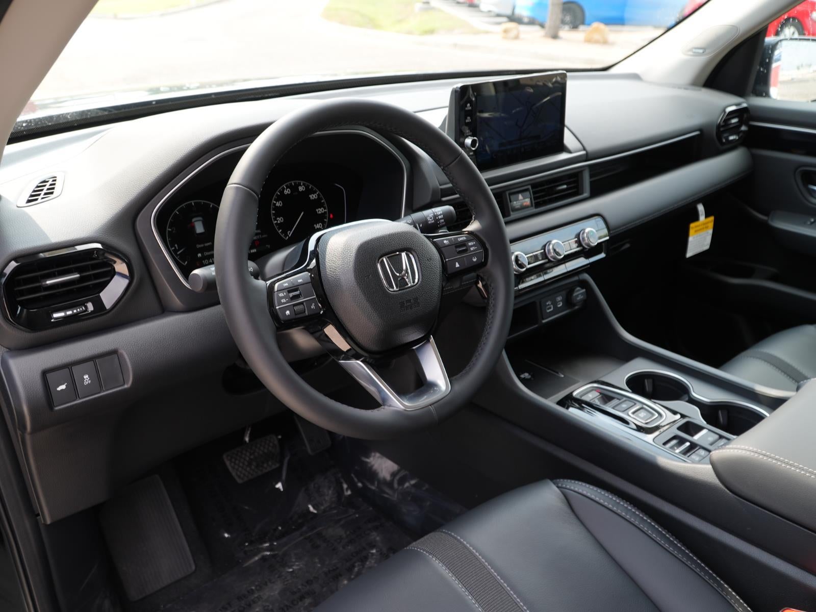 2025 Honda Pilot Touring