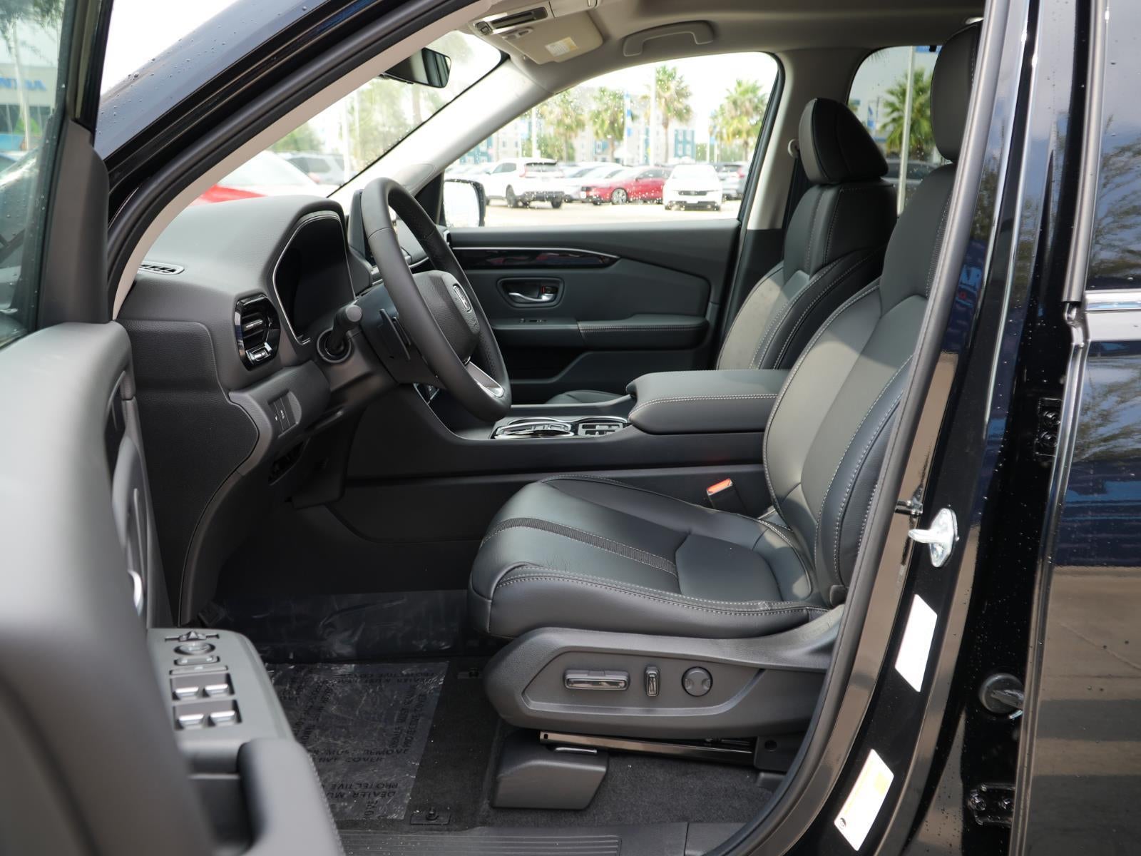 2025 Honda Pilot Touring