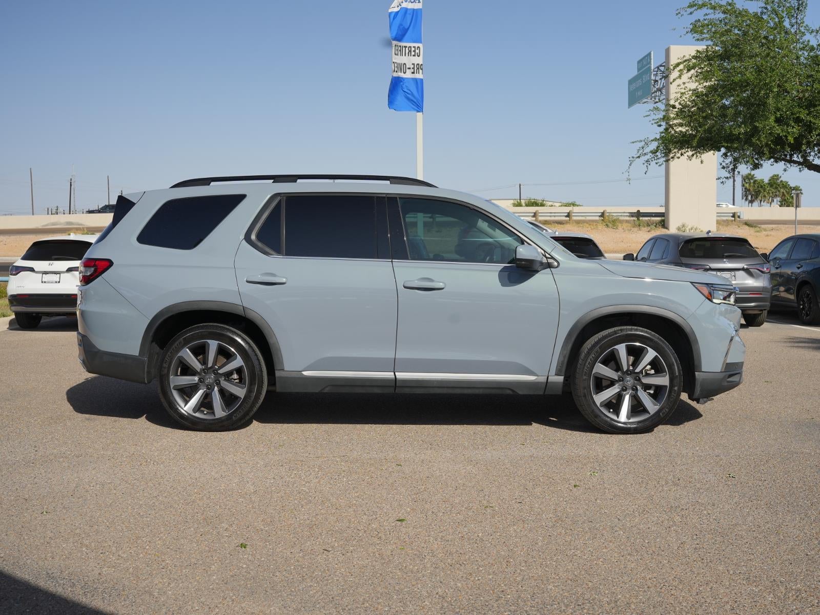2025 Honda Pilot Touring