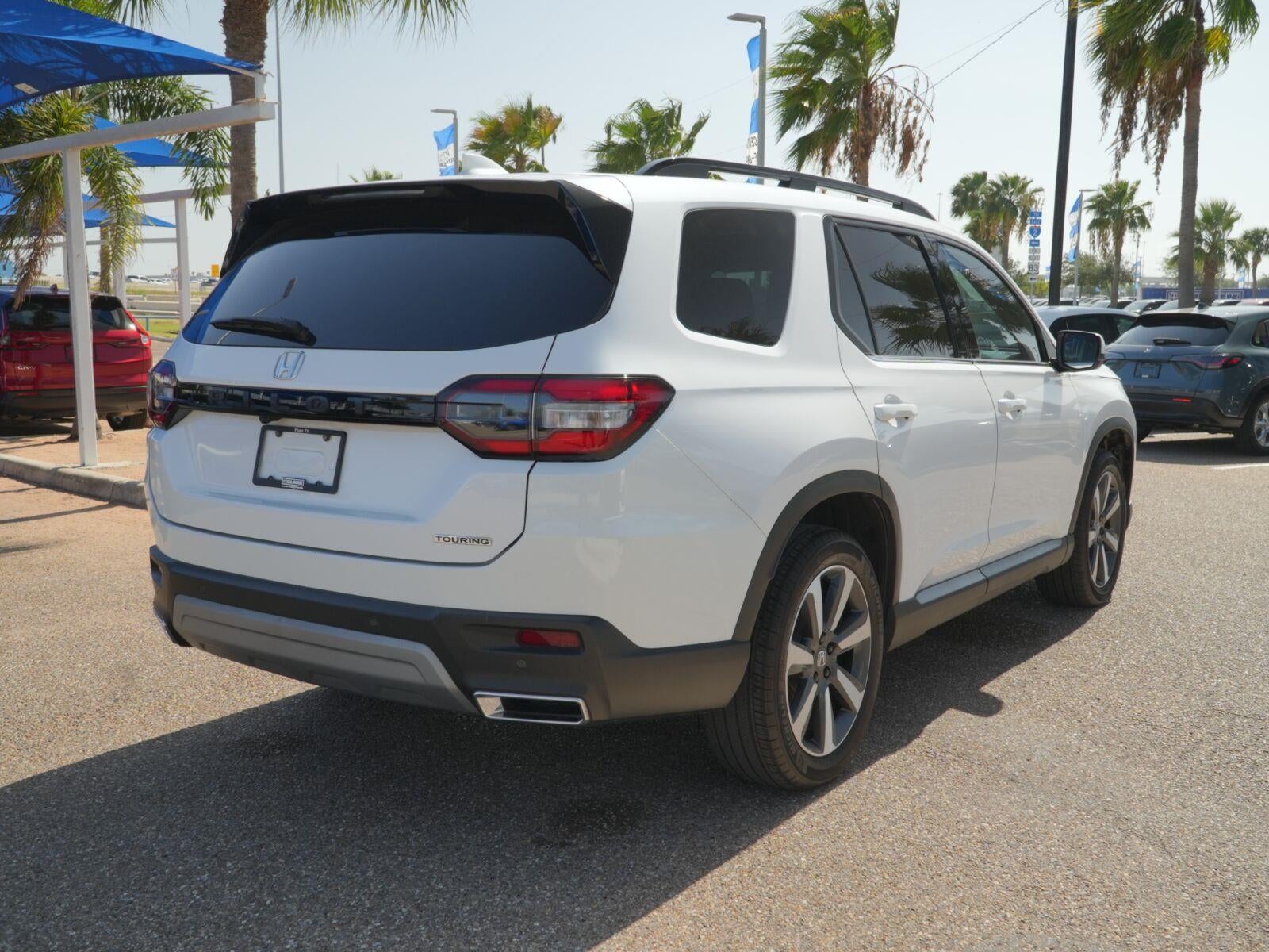 2024 Honda Pilot Touring