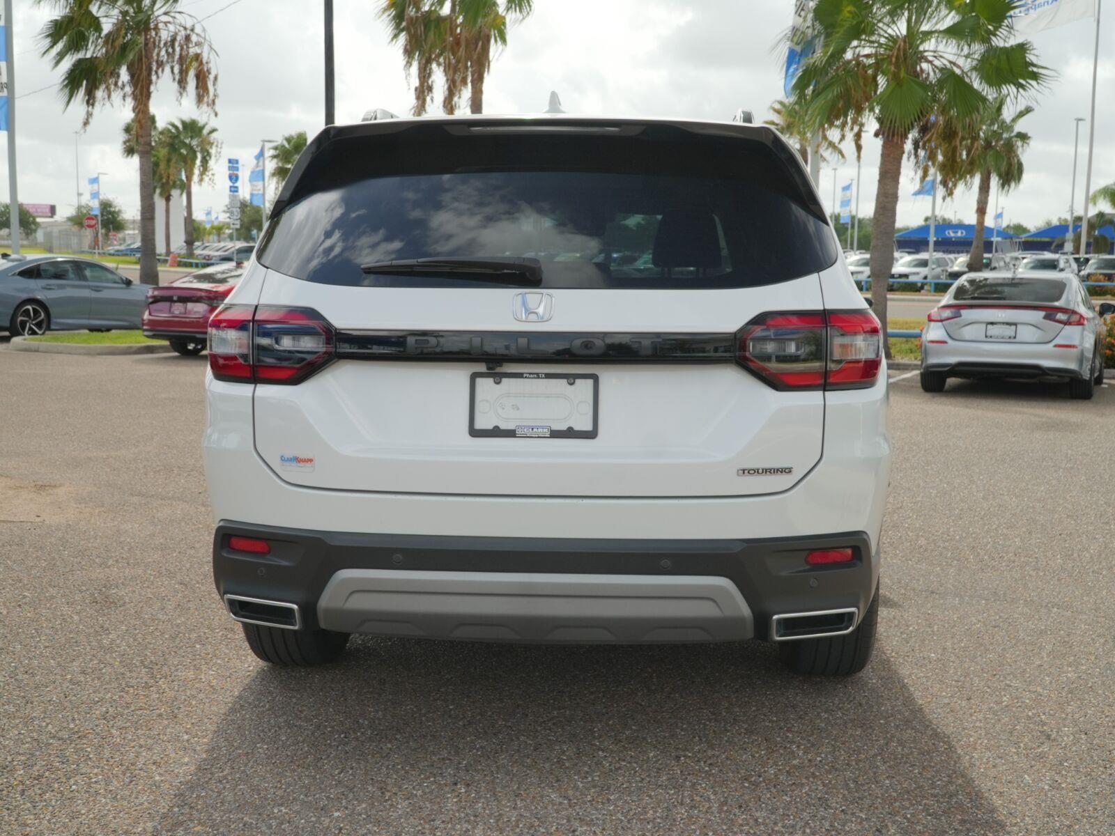 2024 Honda Pilot Touring