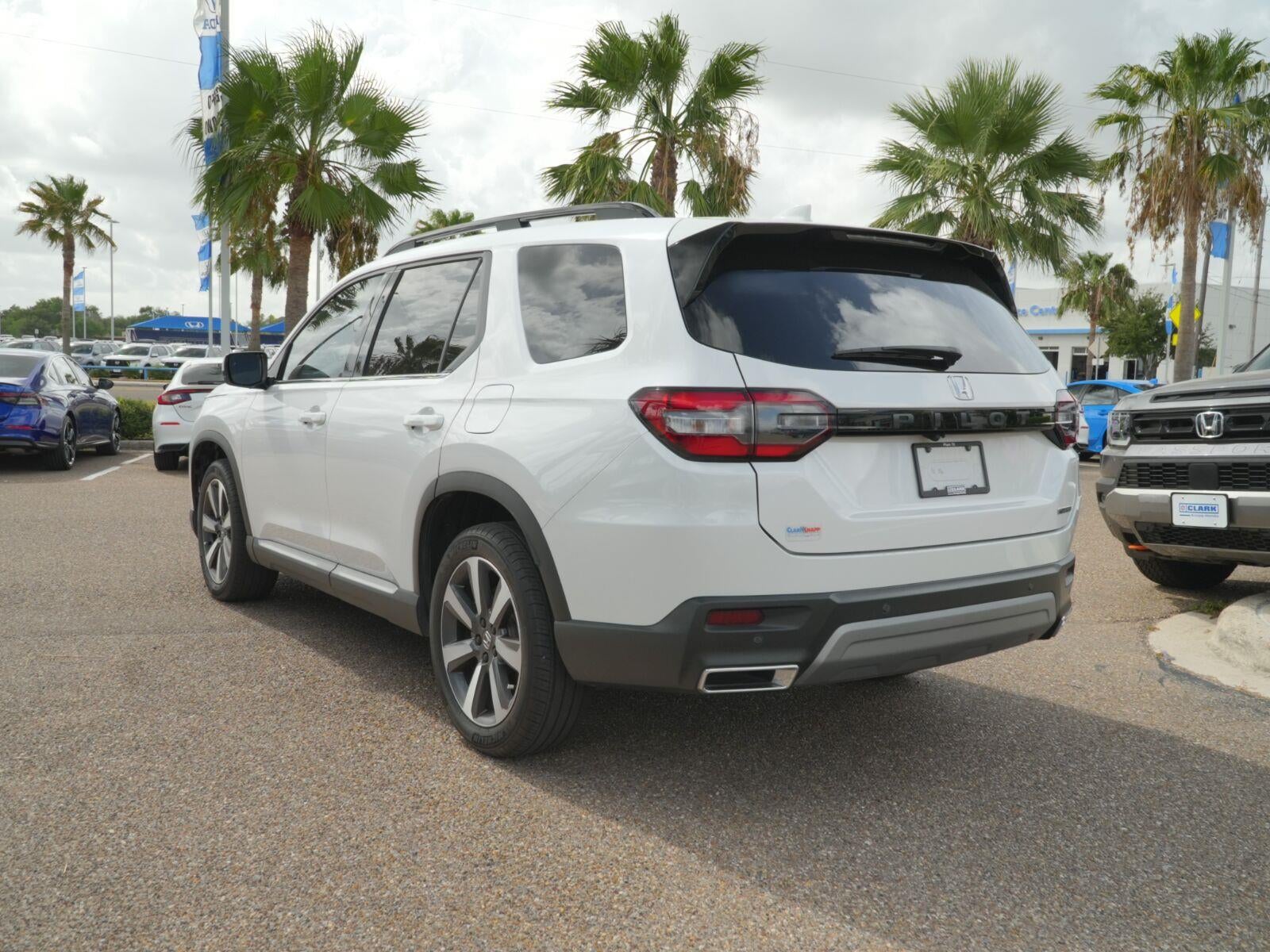 2024 Honda Pilot Touring