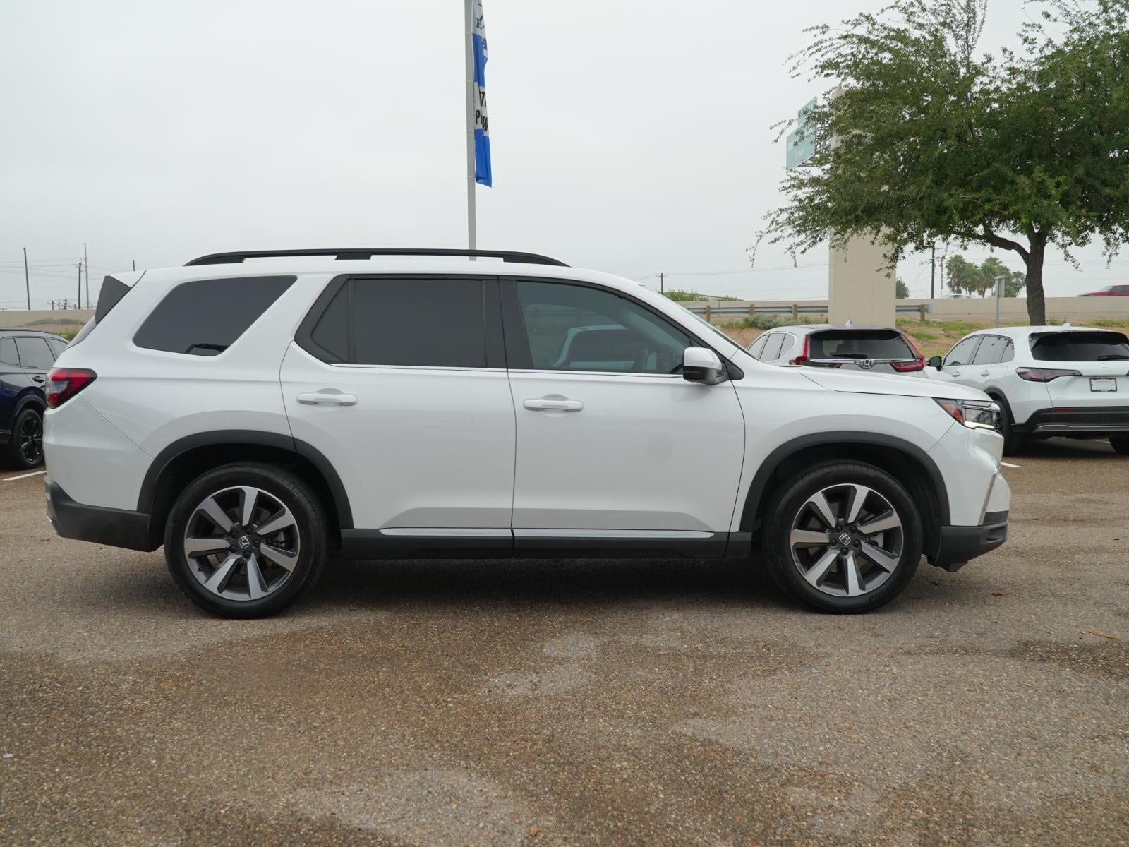 2025 Honda Pilot Touring