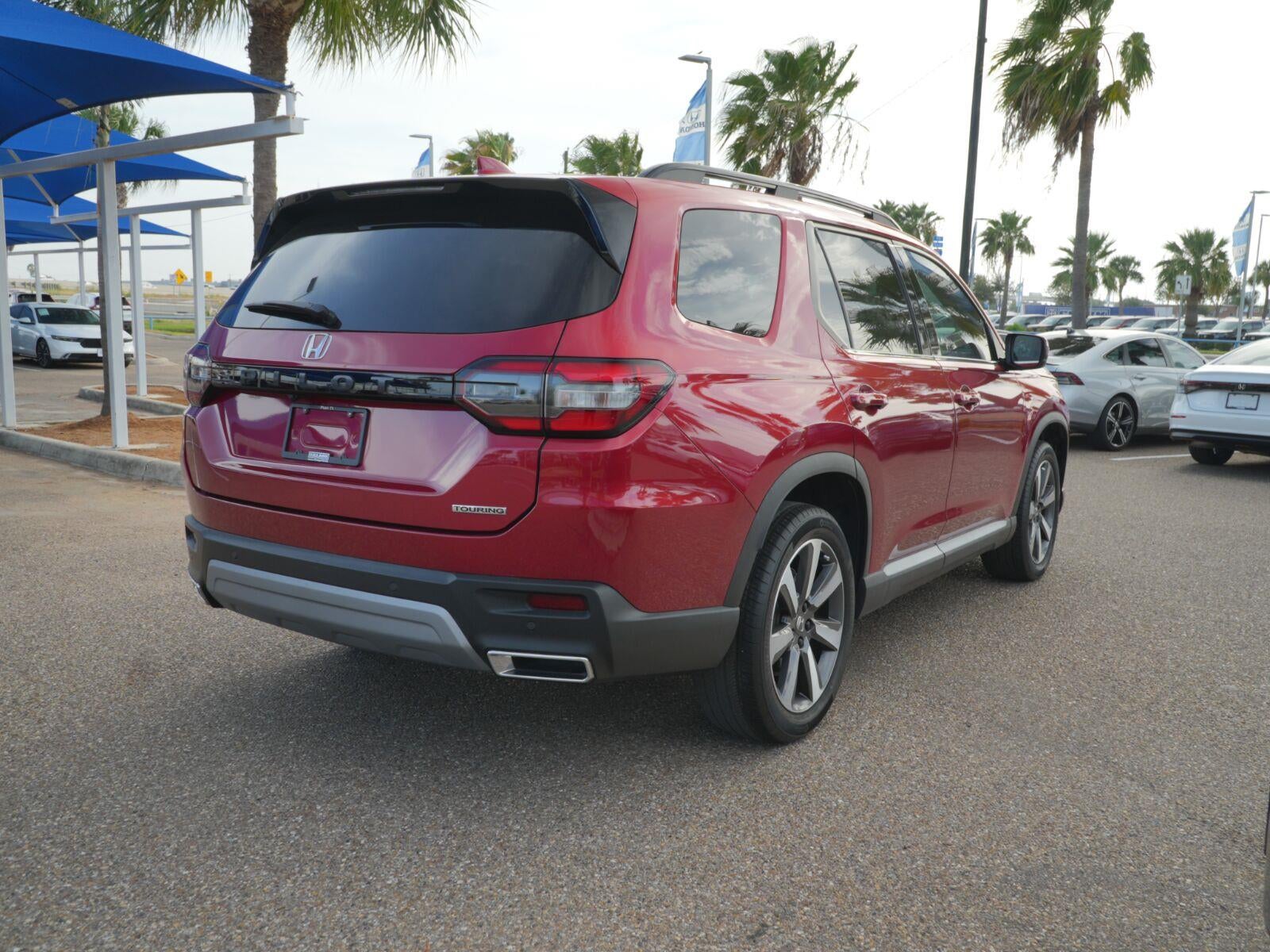 2023 Honda Pilot Touring
