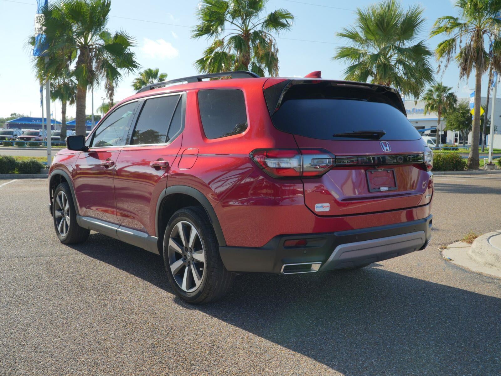 2023 Honda Pilot Touring - Photo 7