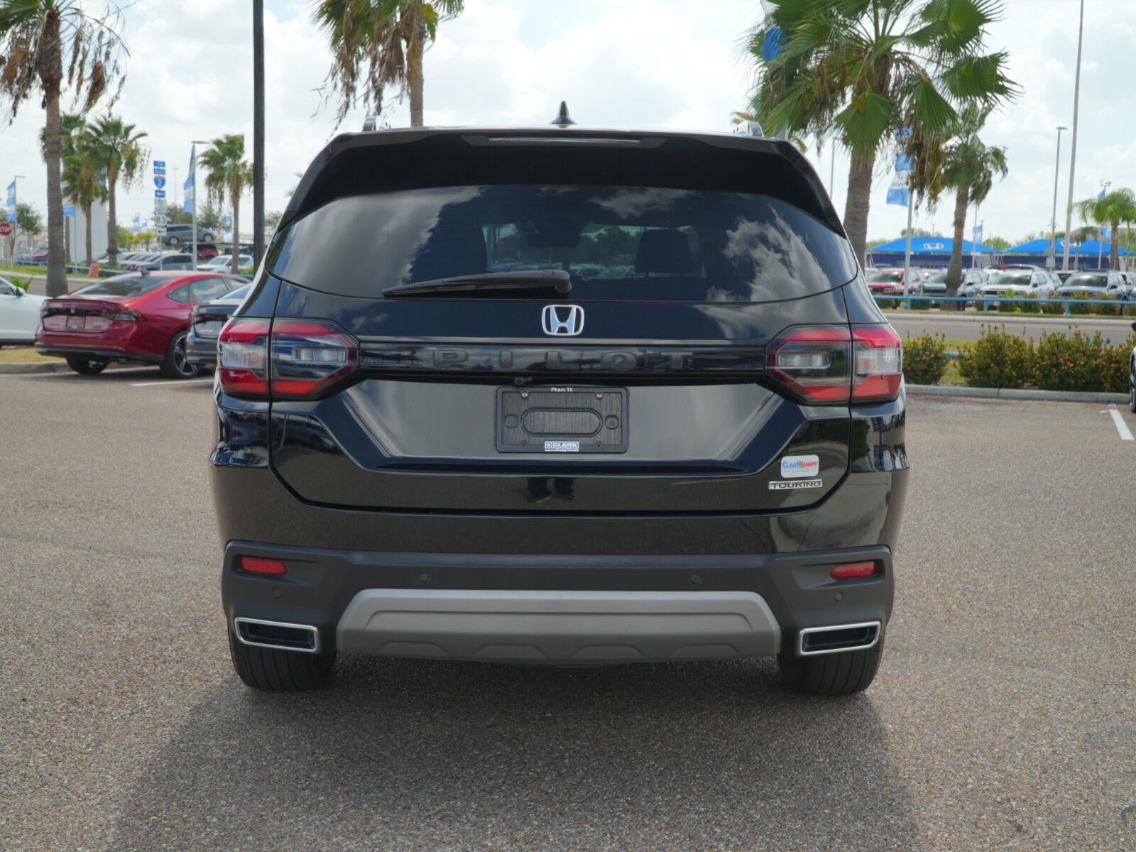 2025 Honda Pilot Touring
