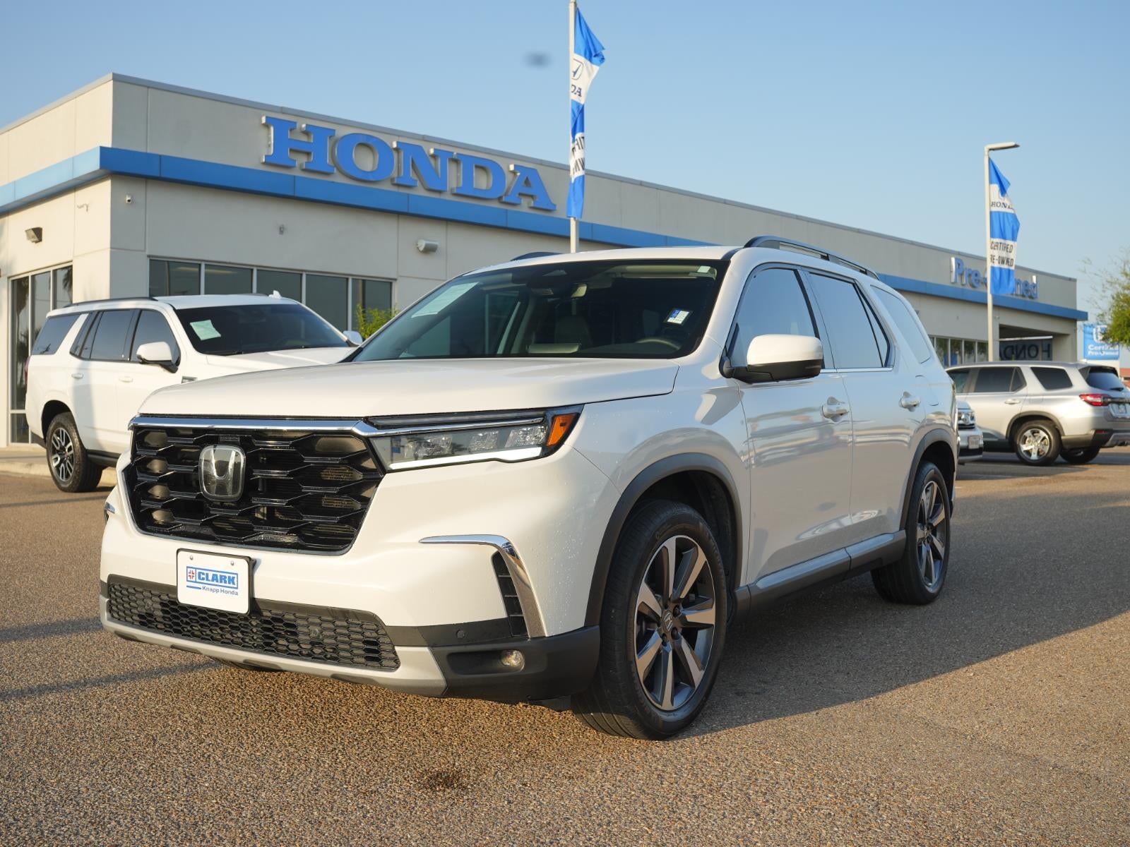 2023 Honda Pilot Touring