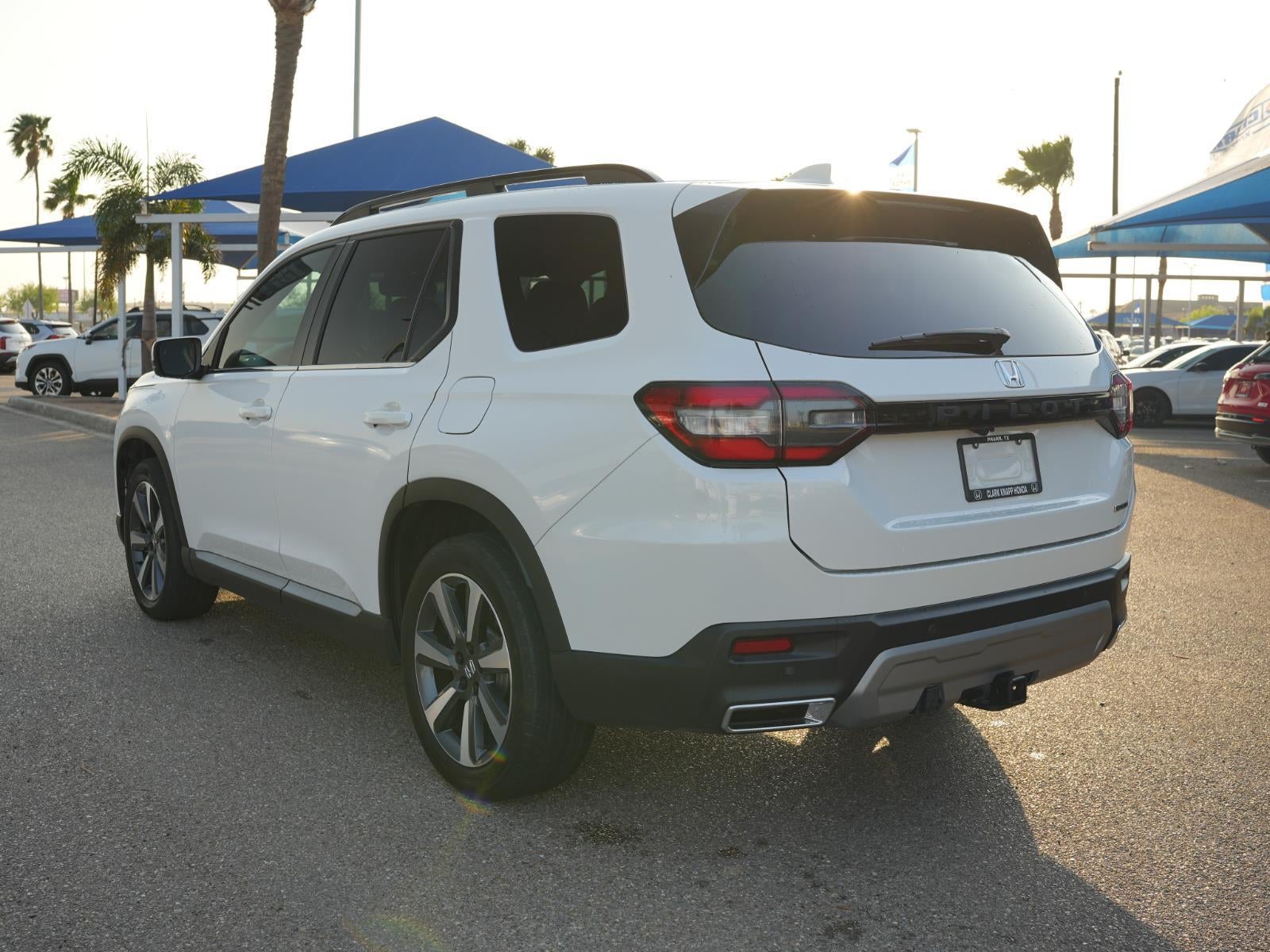 2023 Honda Pilot Touring