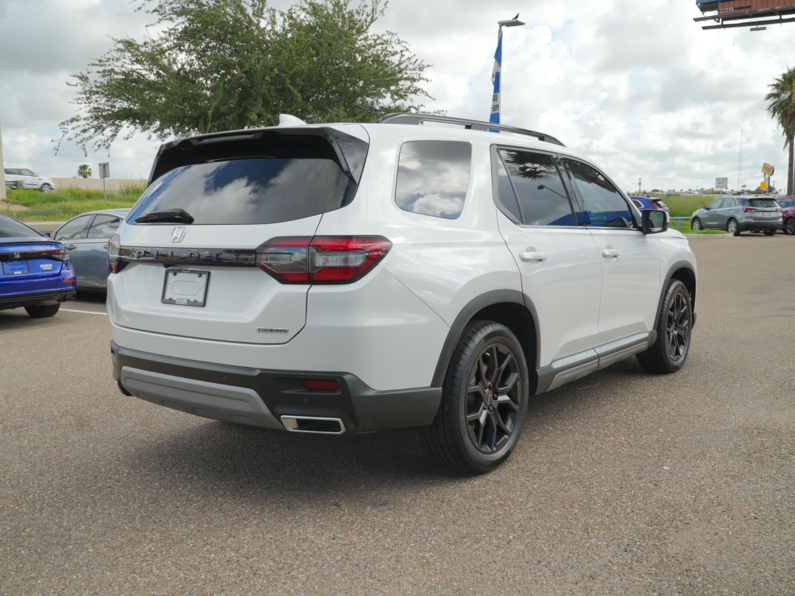 2025 Honda Pilot Touring