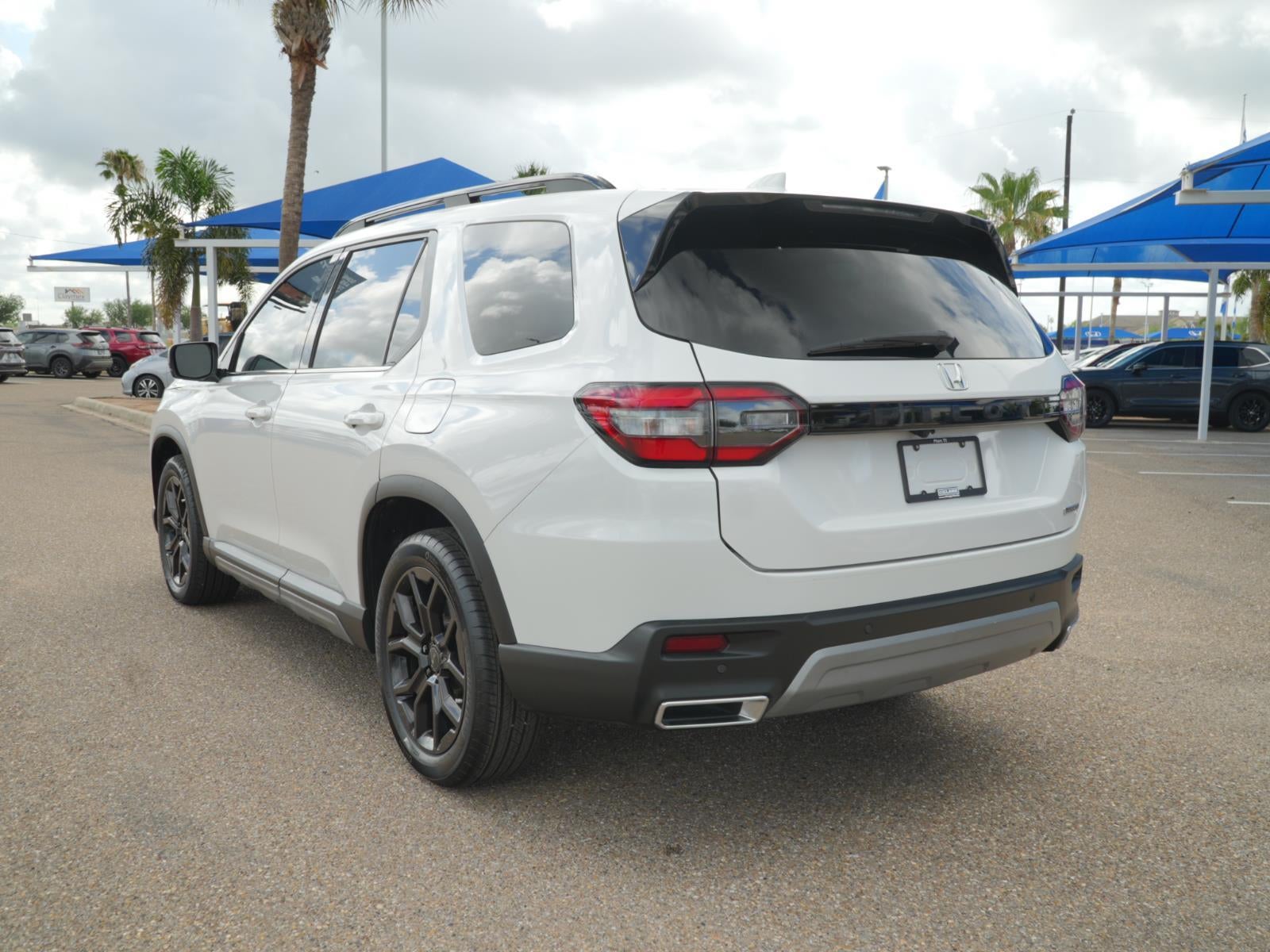 2025 Honda Pilot Touring