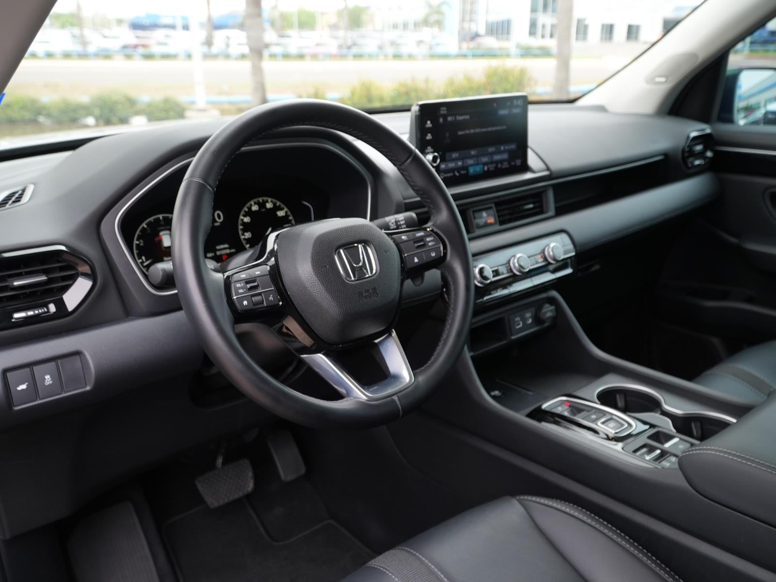 2025 Honda Pilot Touring
