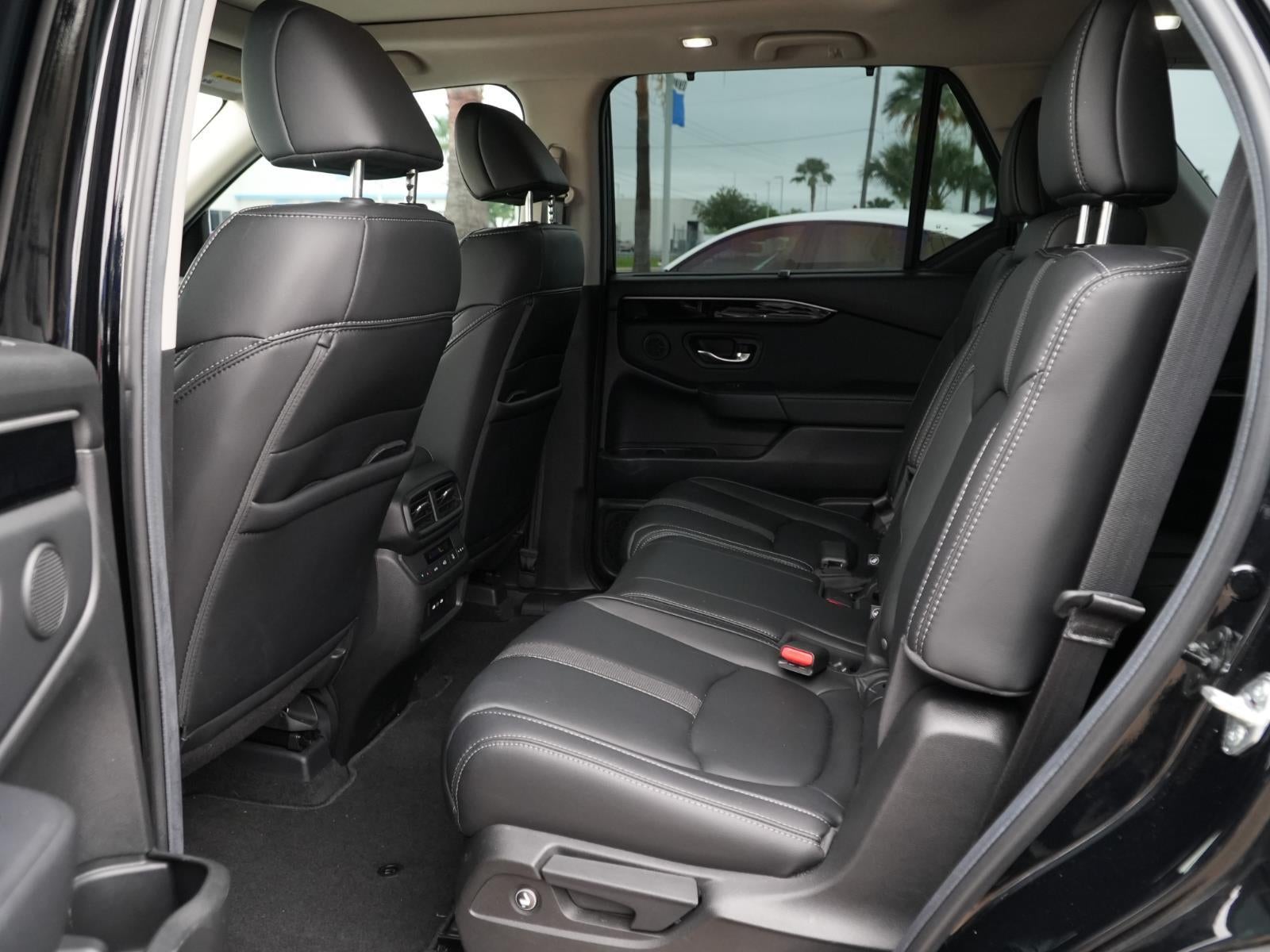 2025 Honda Pilot Touring