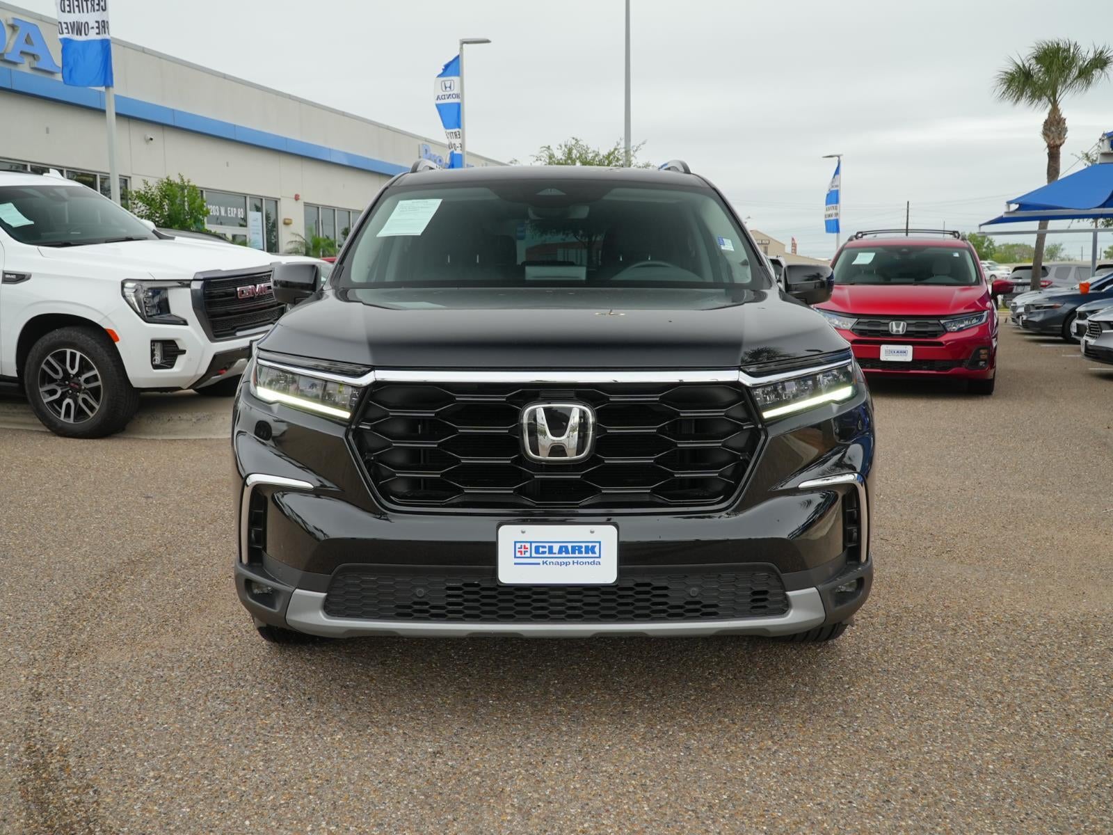 2025 Honda Pilot Touring
