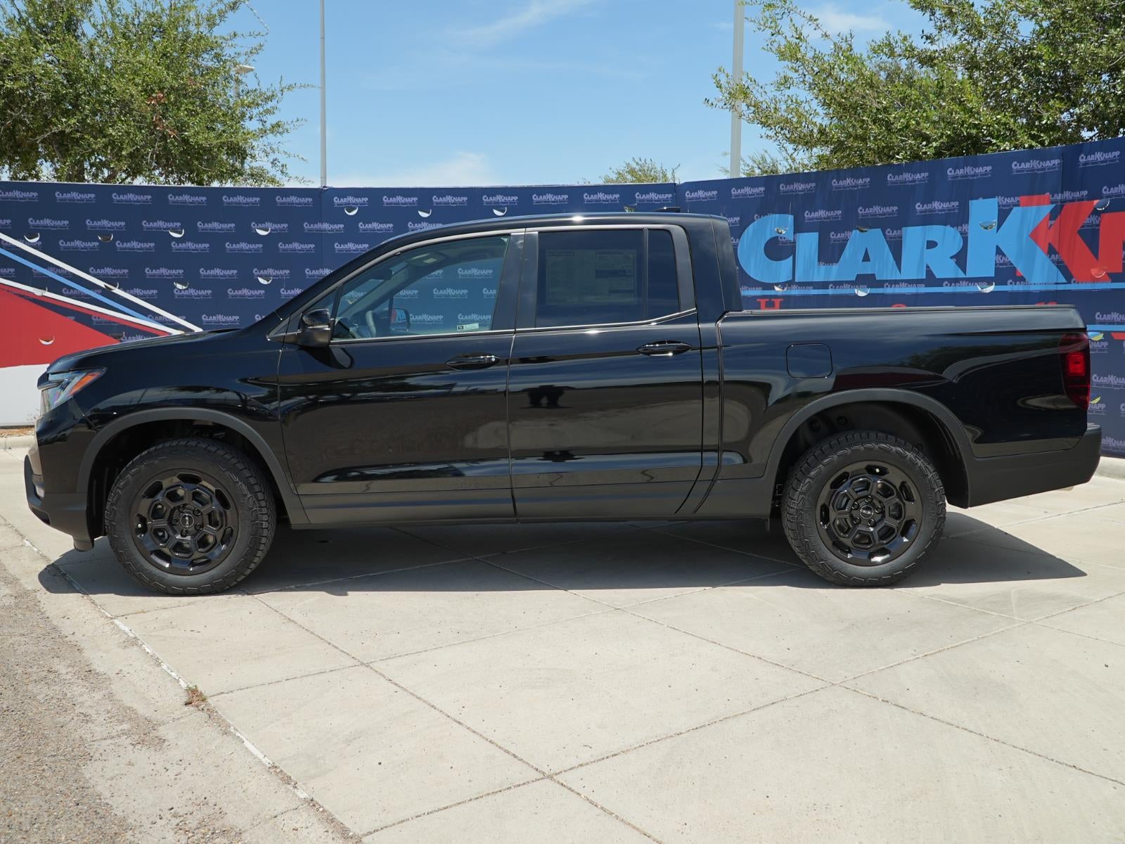 2025 Honda Ridgeline TrailSport+