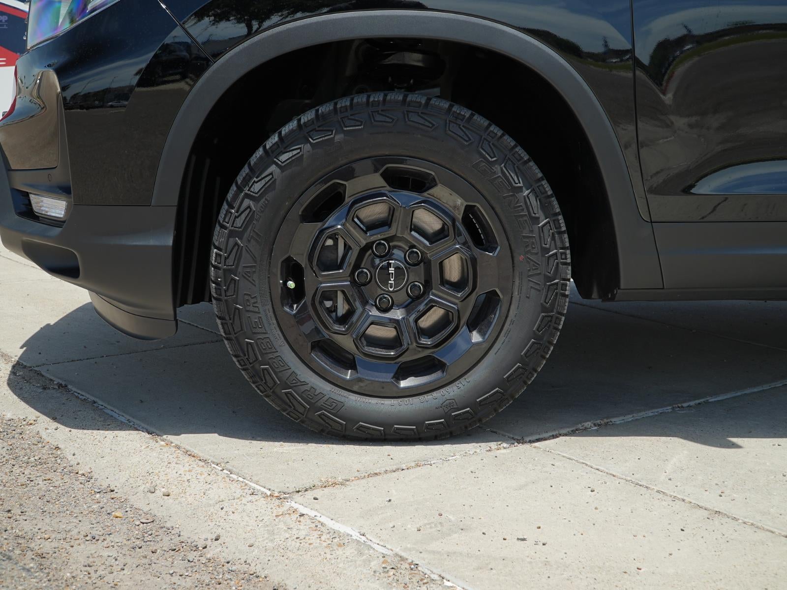 2025 Honda Ridgeline TrailSport+