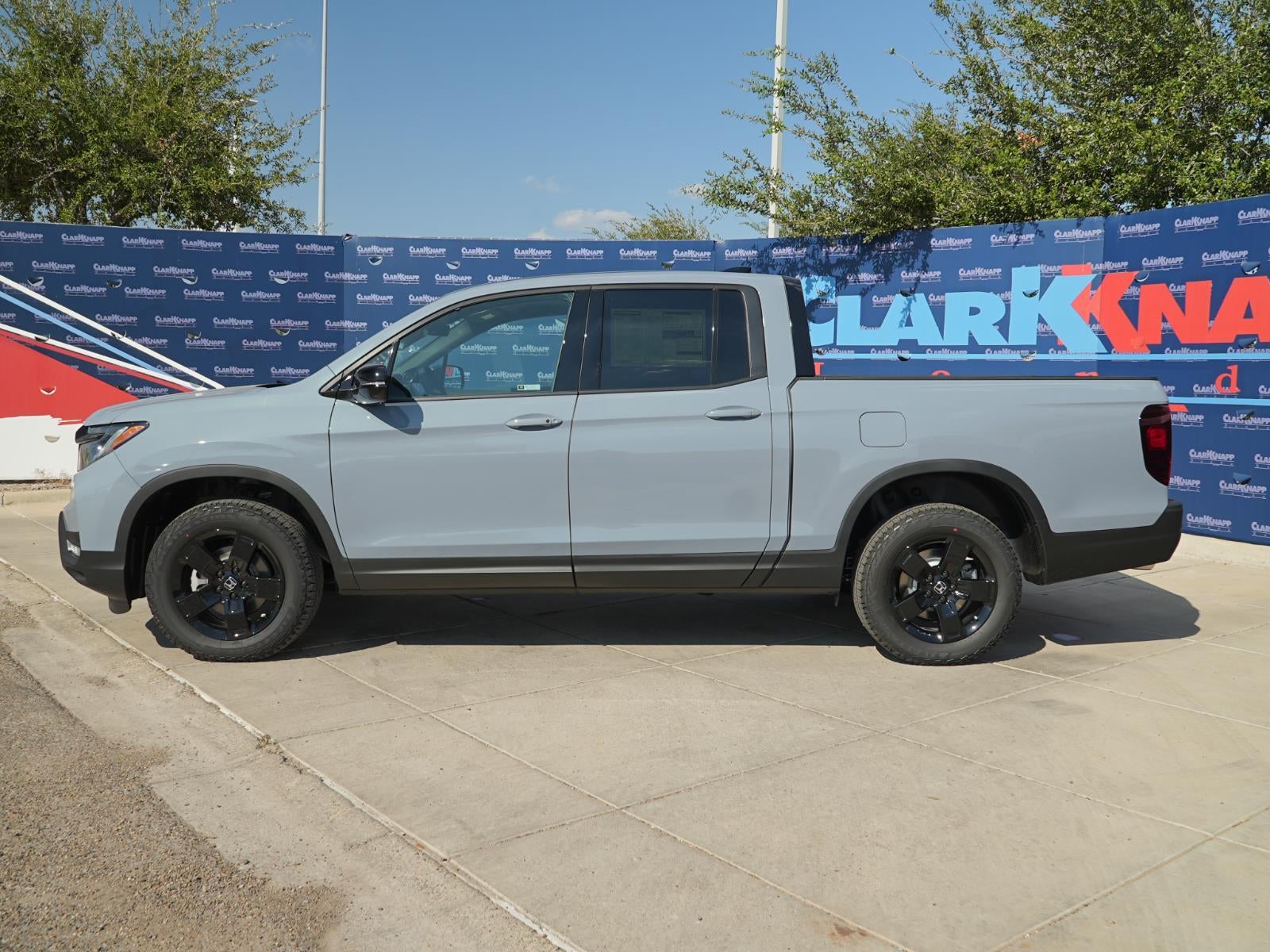 2026 Honda Ridgeline Black Edition Two-Tone