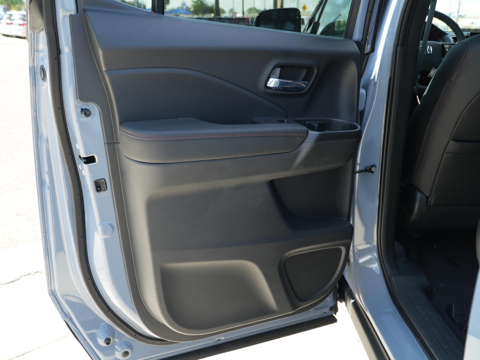 2026 Honda Ridgeline Black Edition Two-Tone