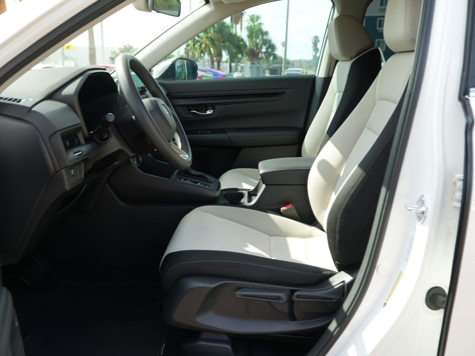 2025 Honda CR-V LX
