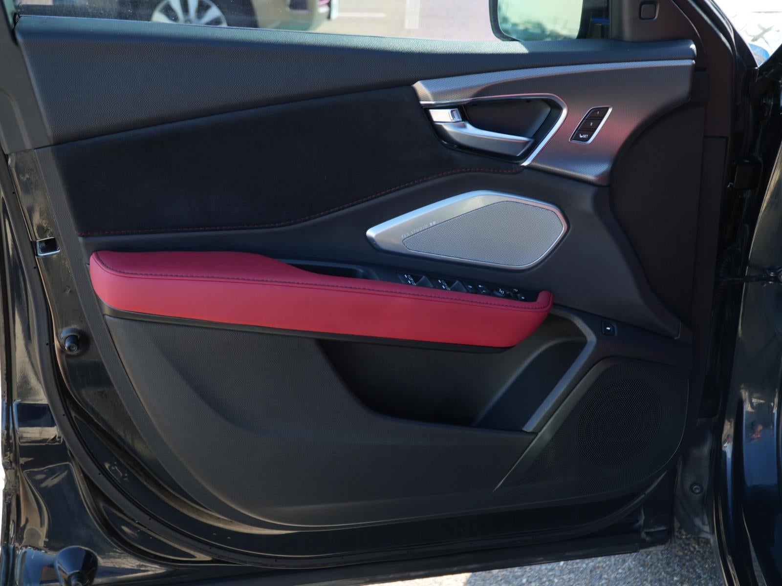 2023 Acura RDX w/A-Spec Advance Package