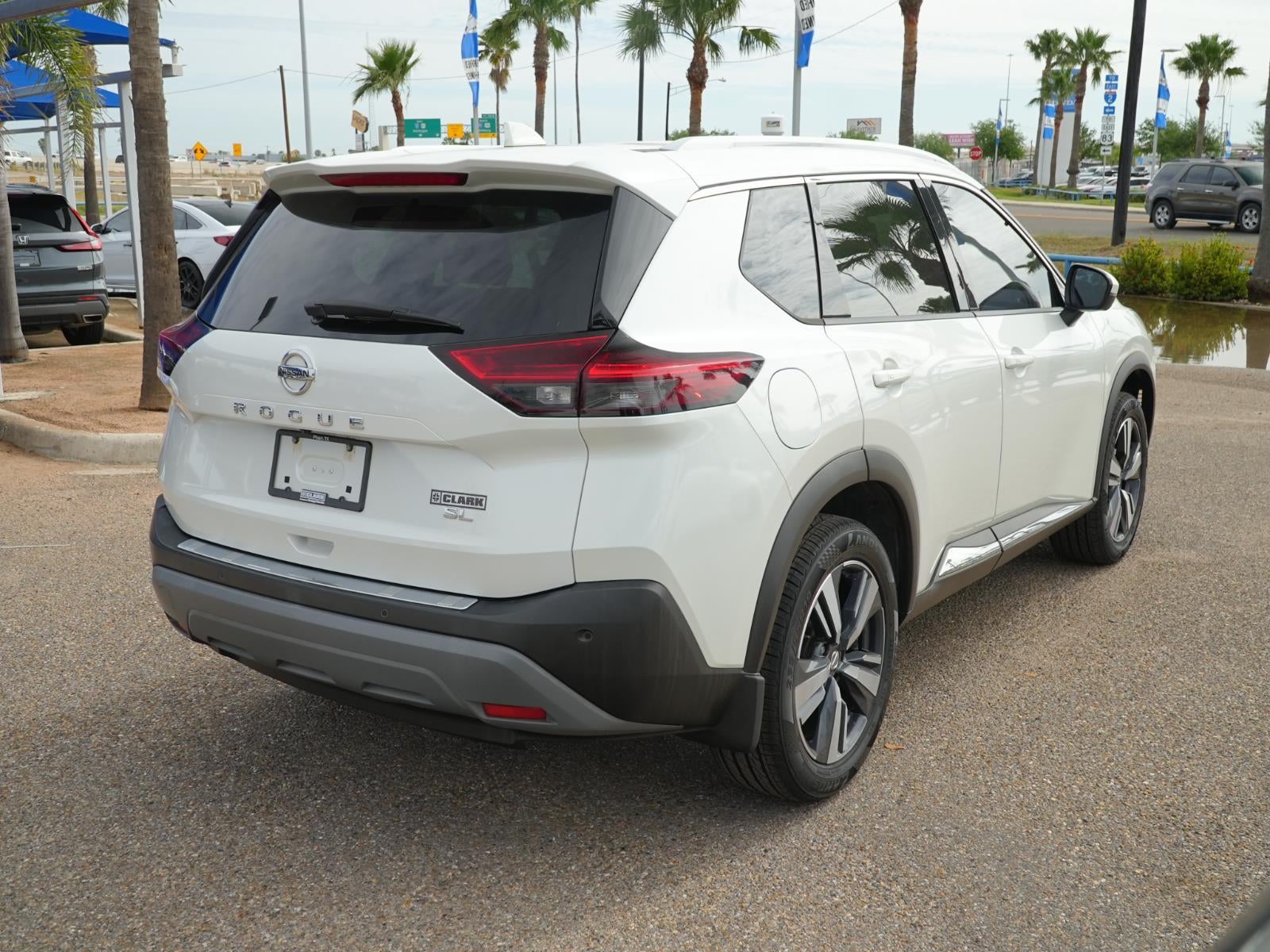 2021 Nissan Rogue SL