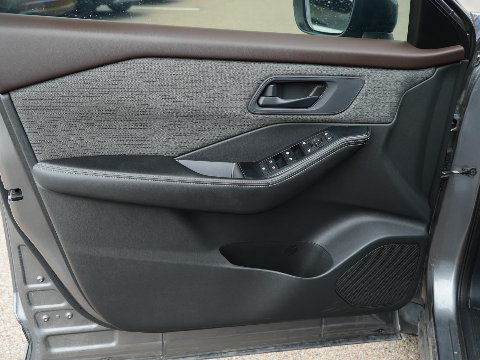 2022 Nissan Rogue S