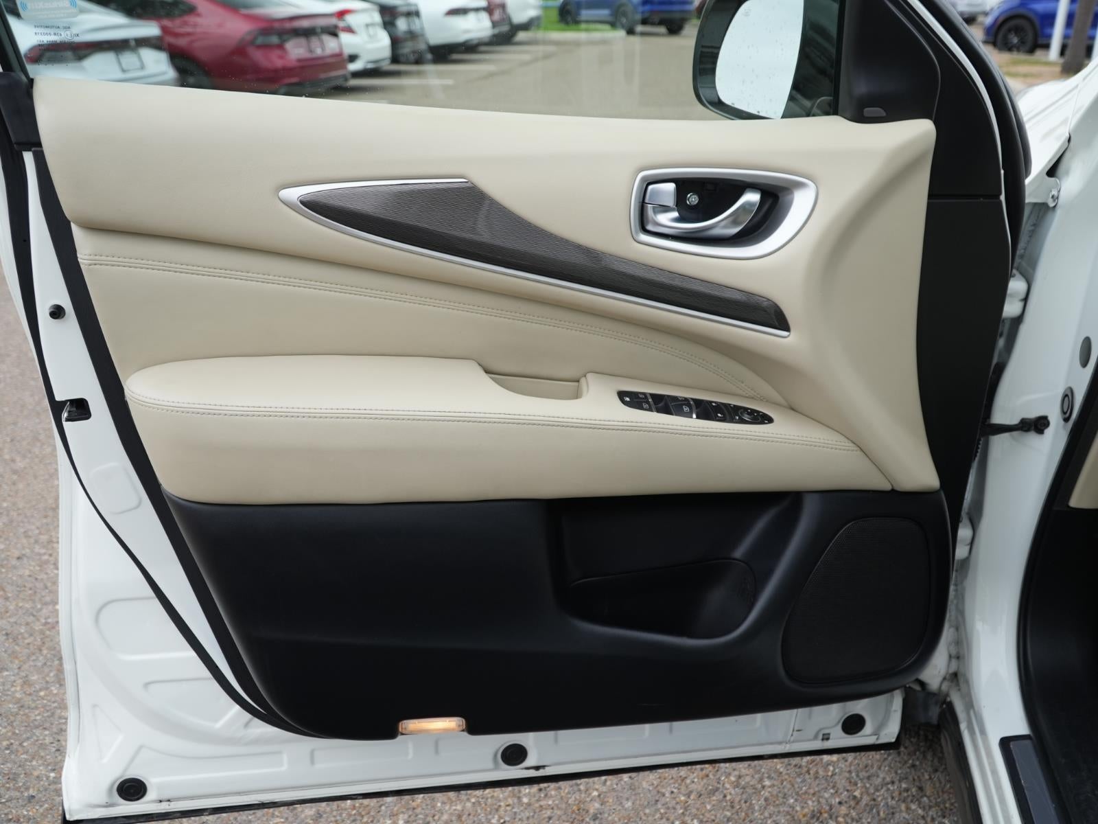 2020 INFINITI QX60 PURE