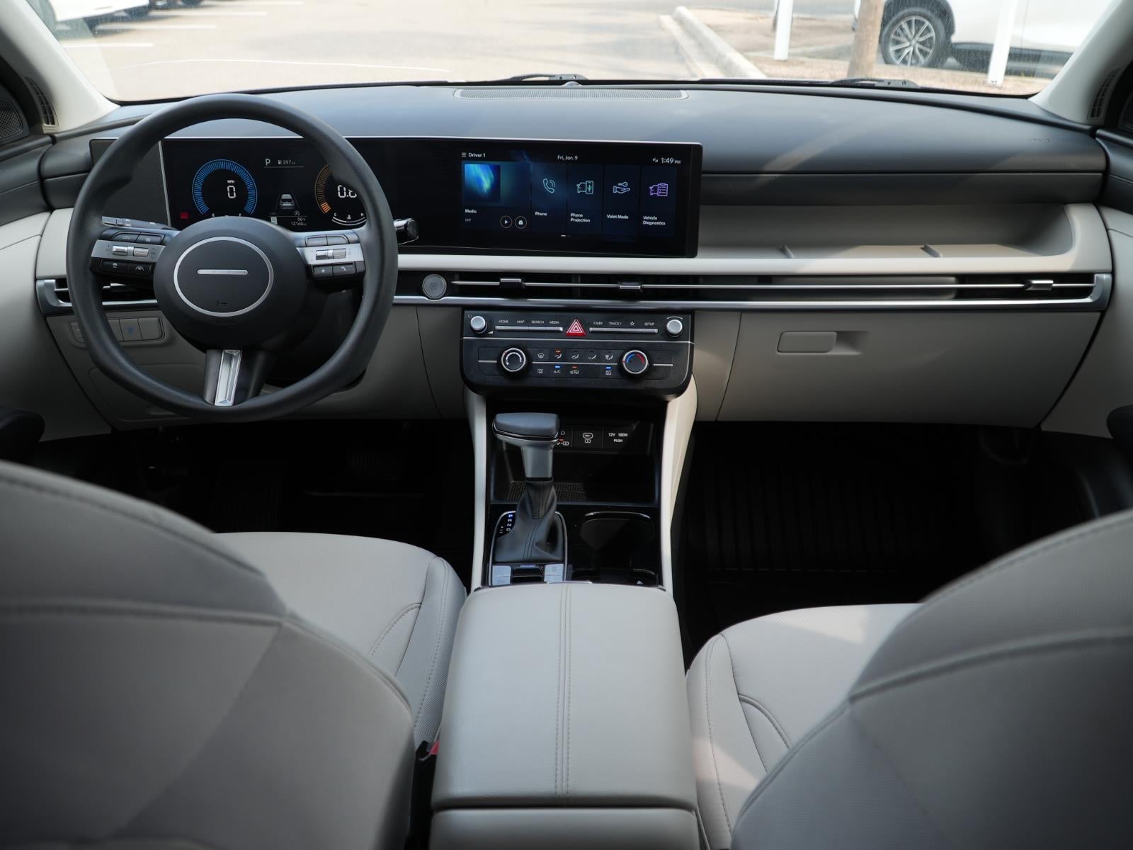 2025 Hyundai Tucson SE