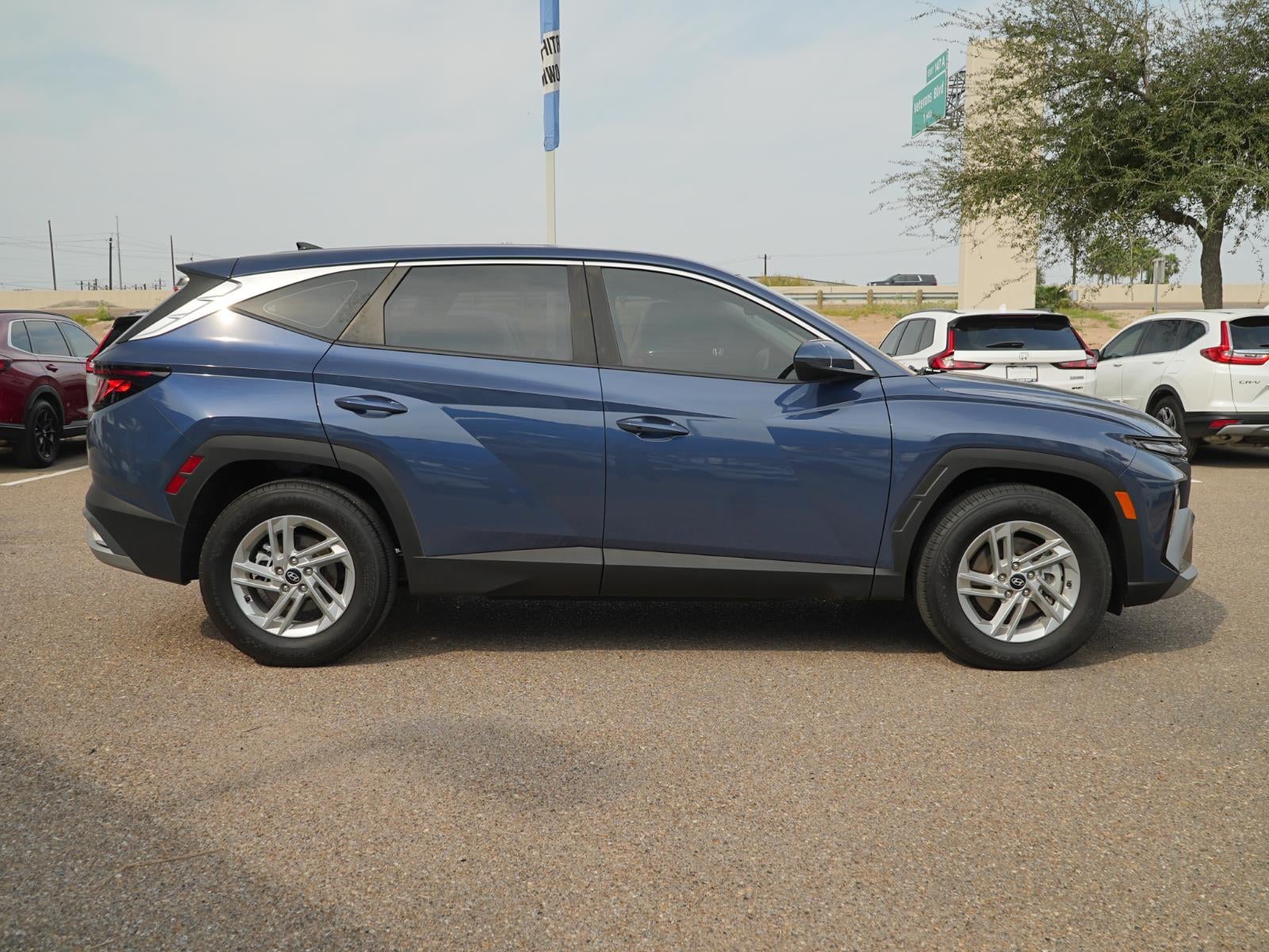 2025 Hyundai Tucson SE