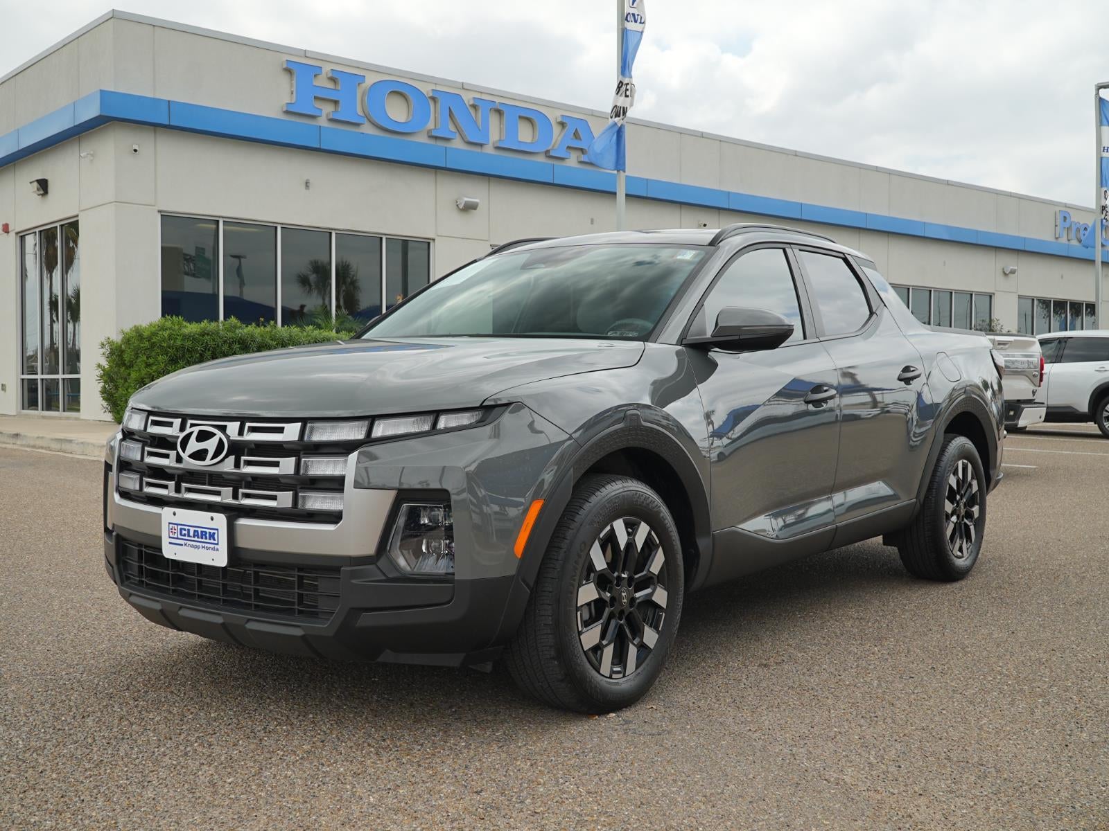 2025 Hyundai Santa Cruz SEL Activity