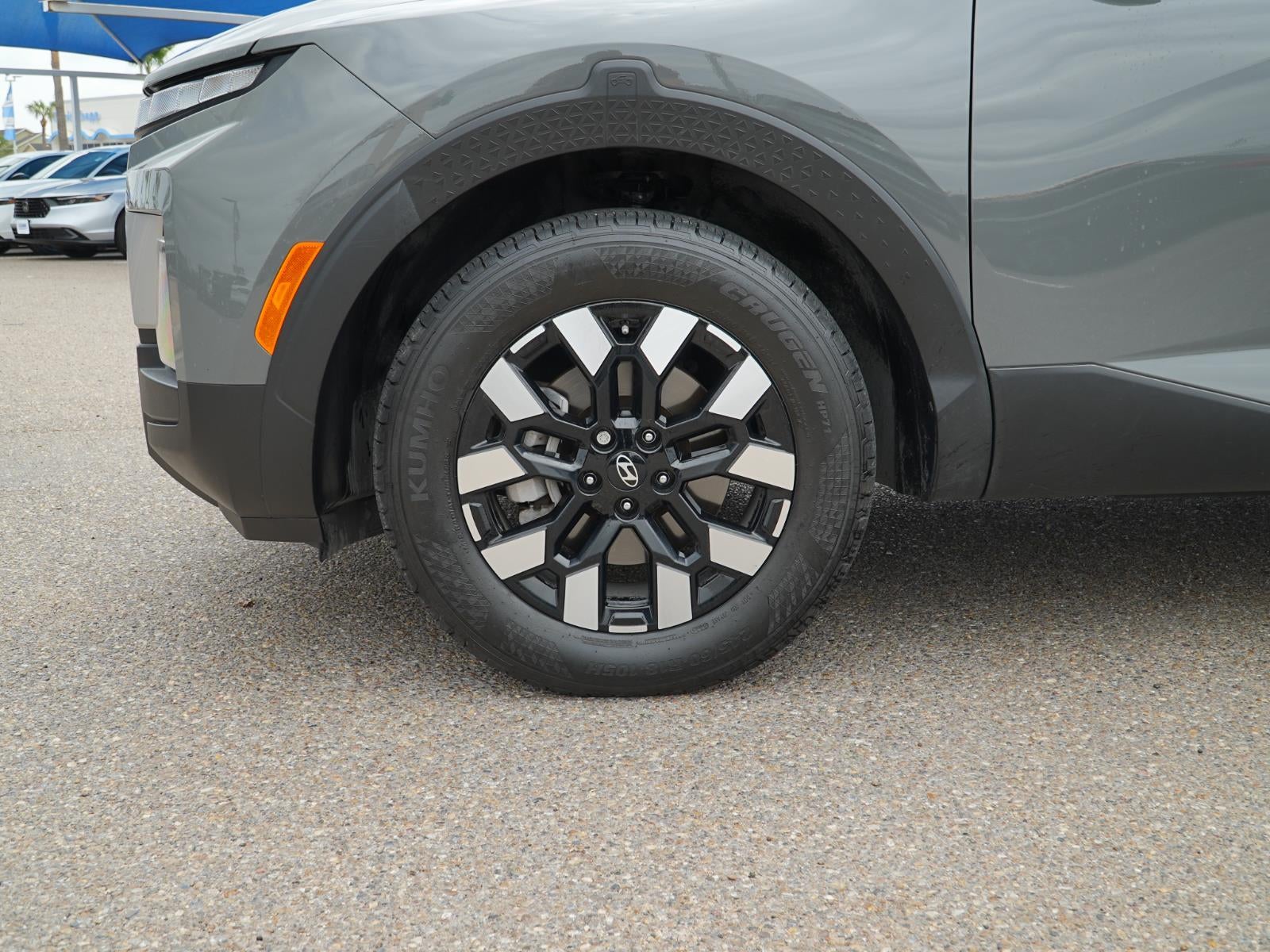 2025 Hyundai Santa Cruz SEL Activity